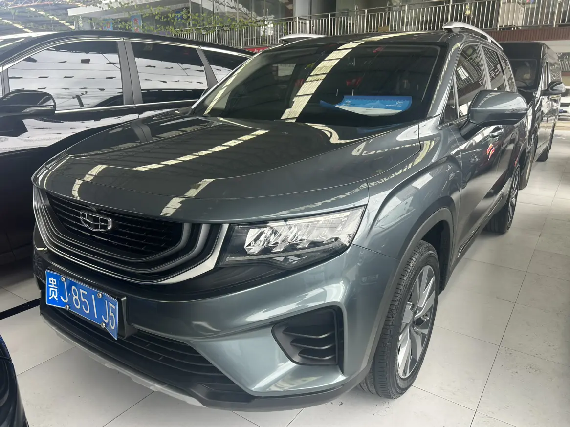 Geely Okavango  из Китая