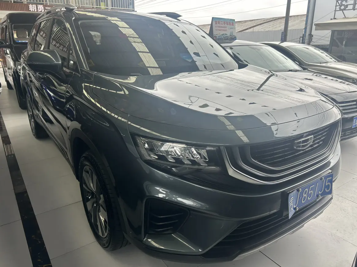 Geely Okavango  из Китая