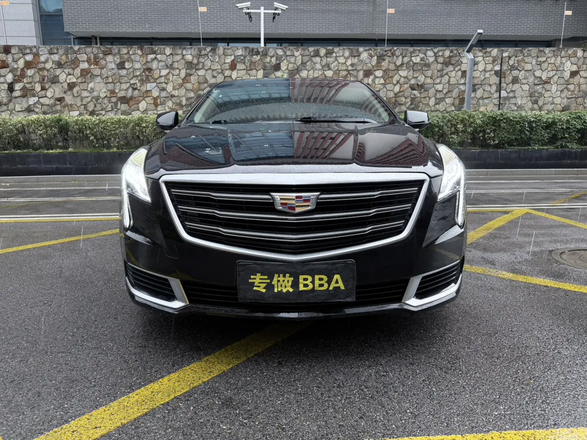 Cadillac XTS  из Китая