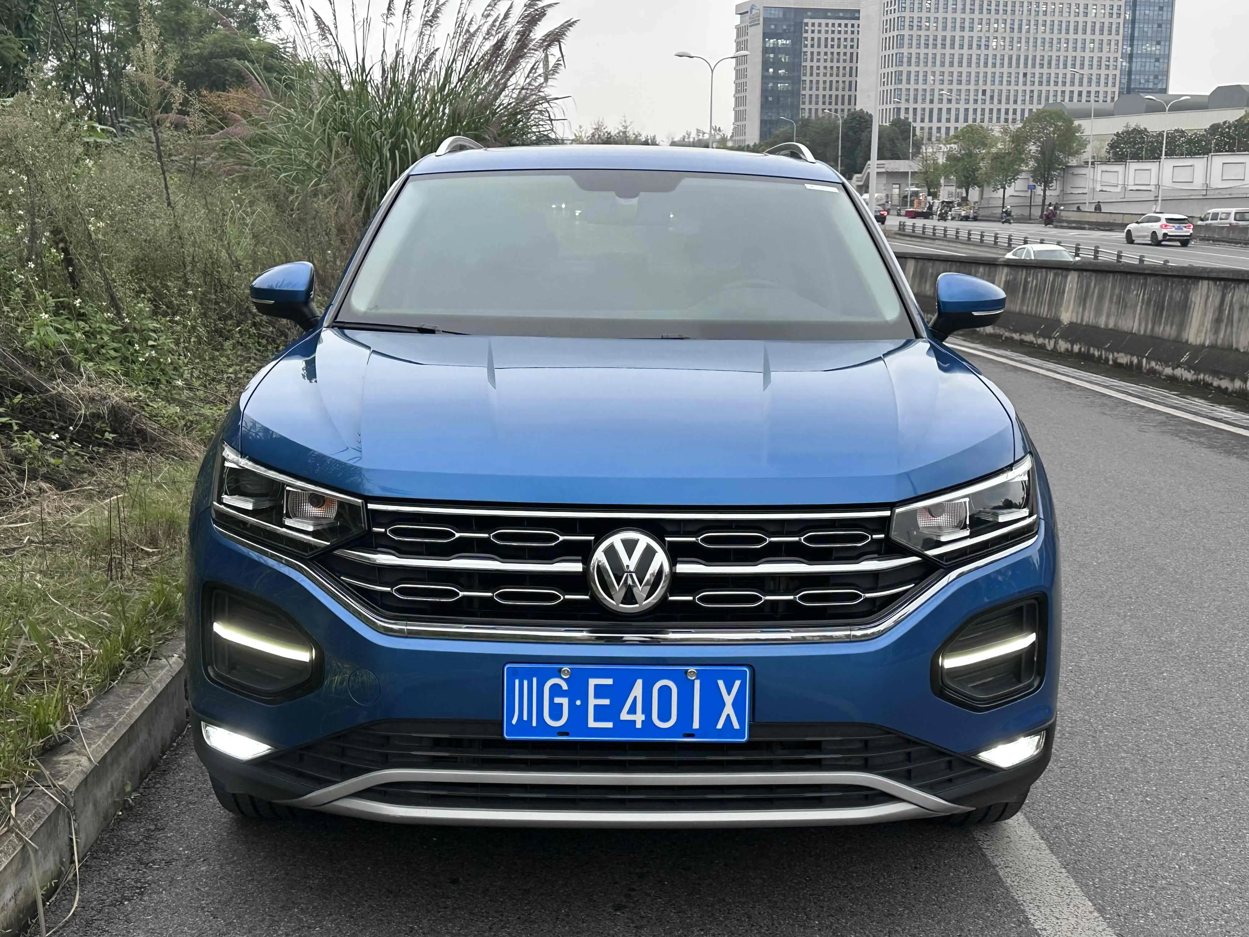 Volkswagen Tayron  из Китая