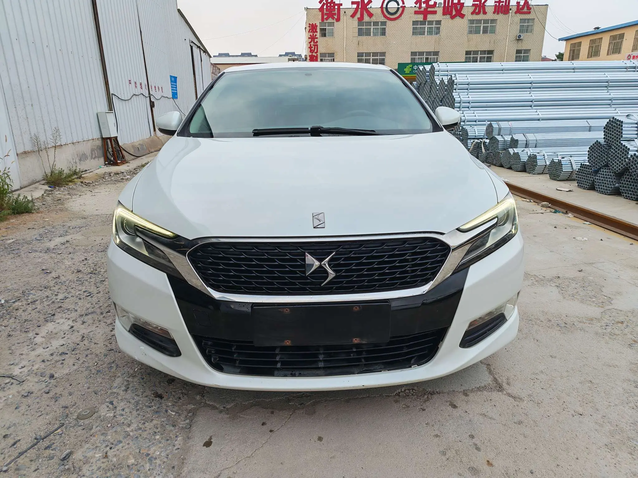 DS 5LS  из Китая