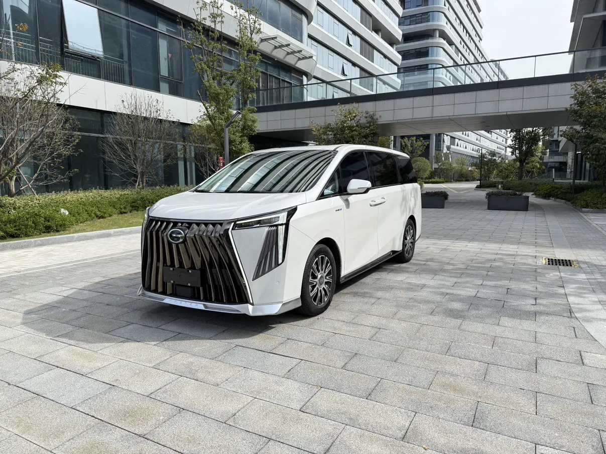 GAC Trumpchi E9 PHEV  из Китая