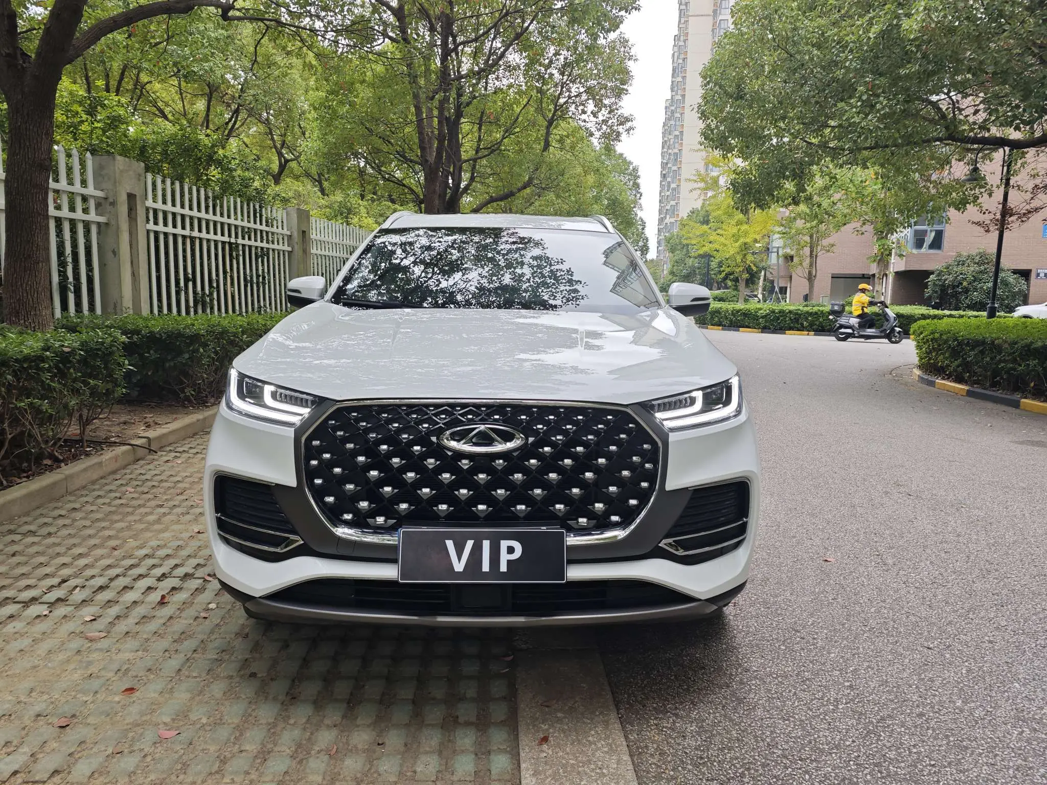 Chery Tiggo 8 PLUS  из Китая