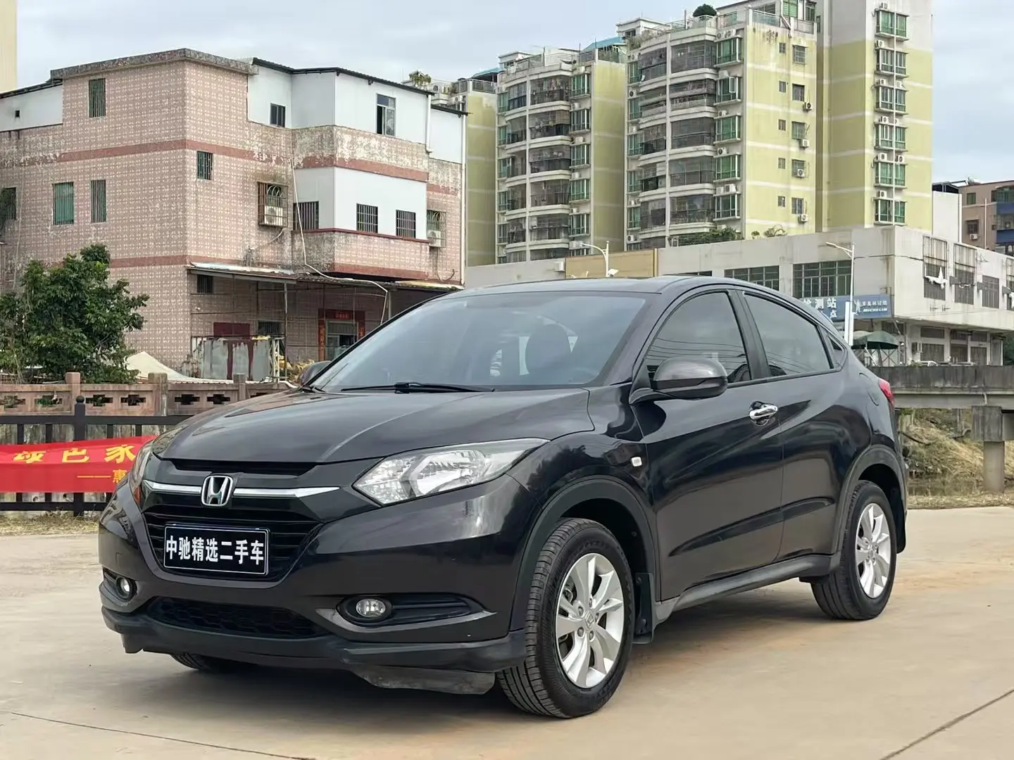 Honda Vezel (Binzhi)  из Китая