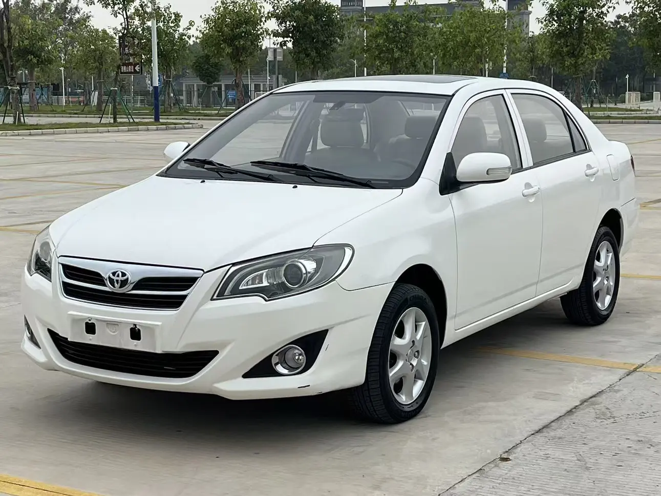 Toyota Corolla  из Китая