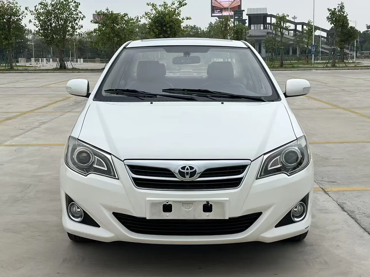 Toyota Corolla  из Китая