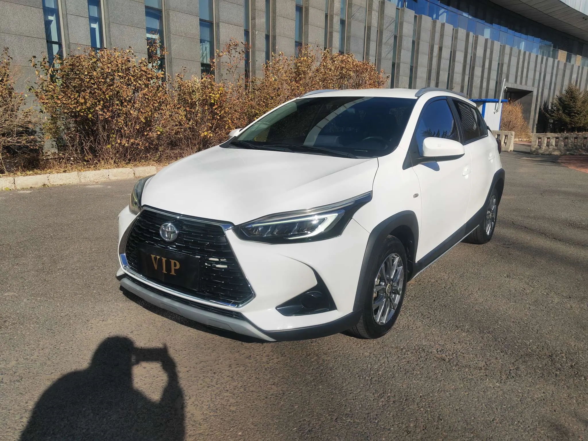 Toyota Yaris L  из Китая