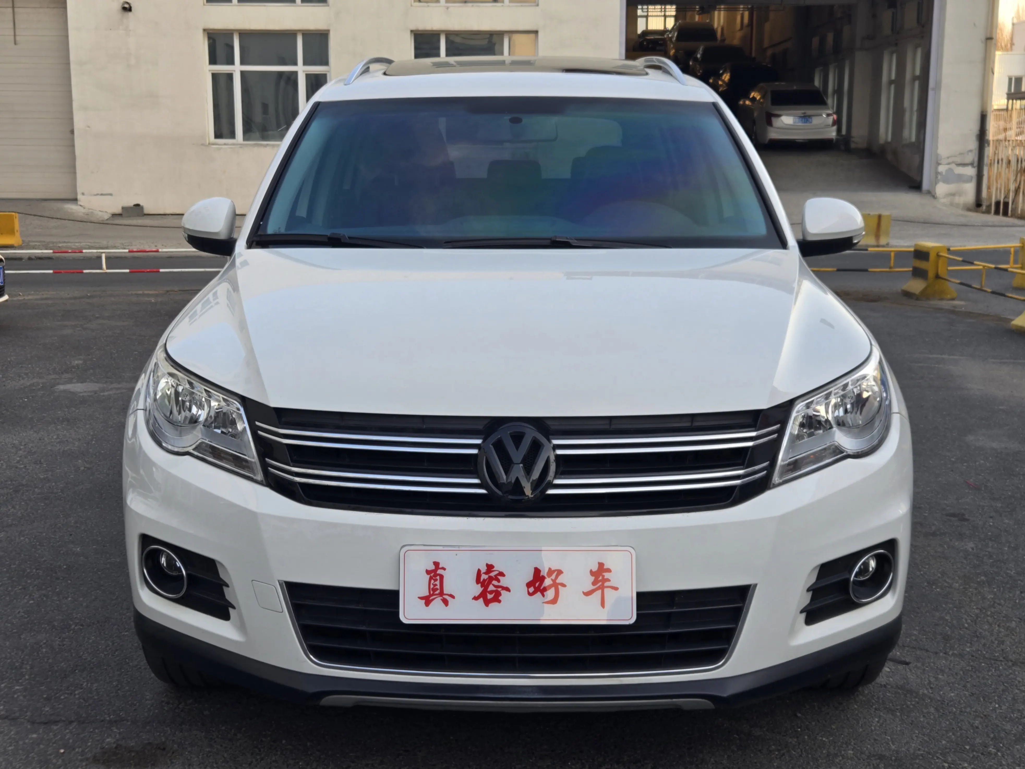 Volkswagen Tiguan  из Китая