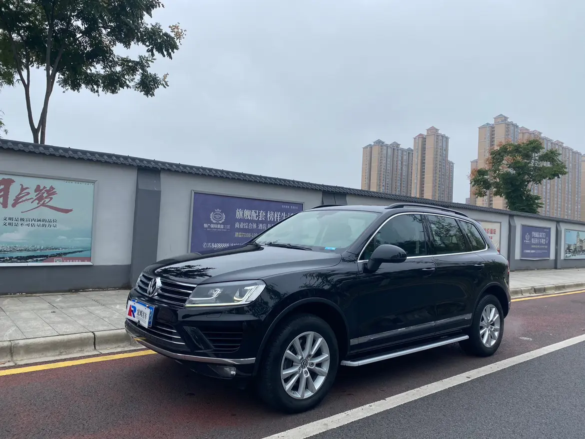 Volkswagen Touareg  из Китая