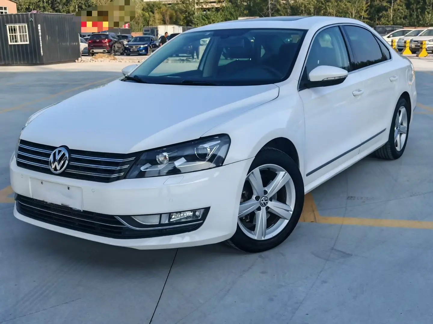 Volkswagen Passat  из Китая