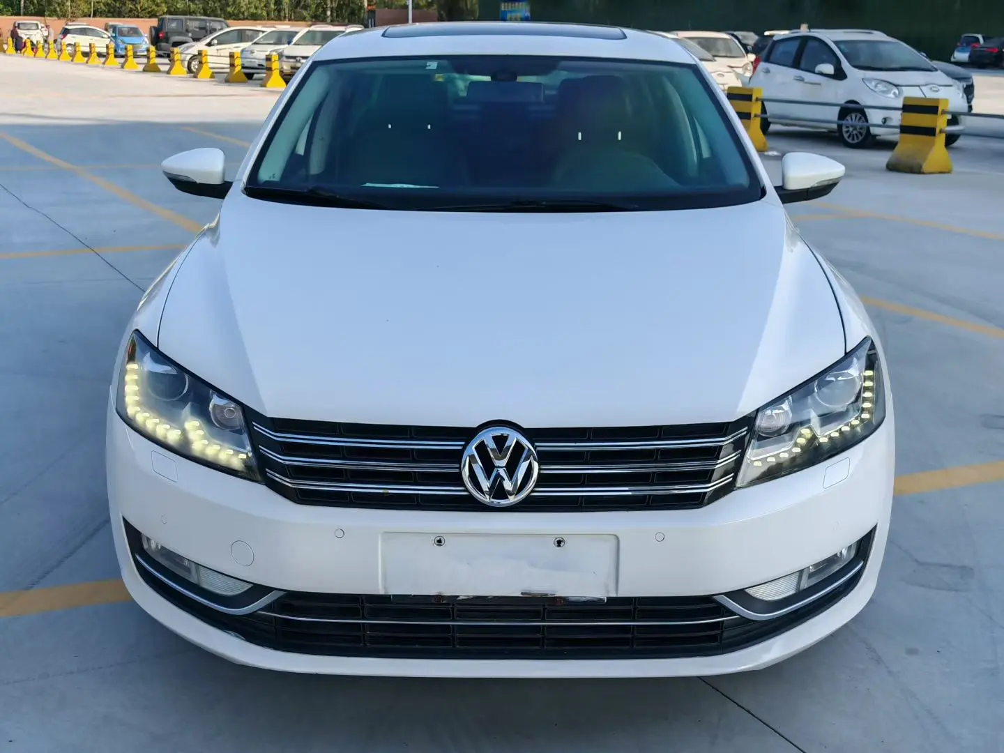 Volkswagen Passat  из Китая