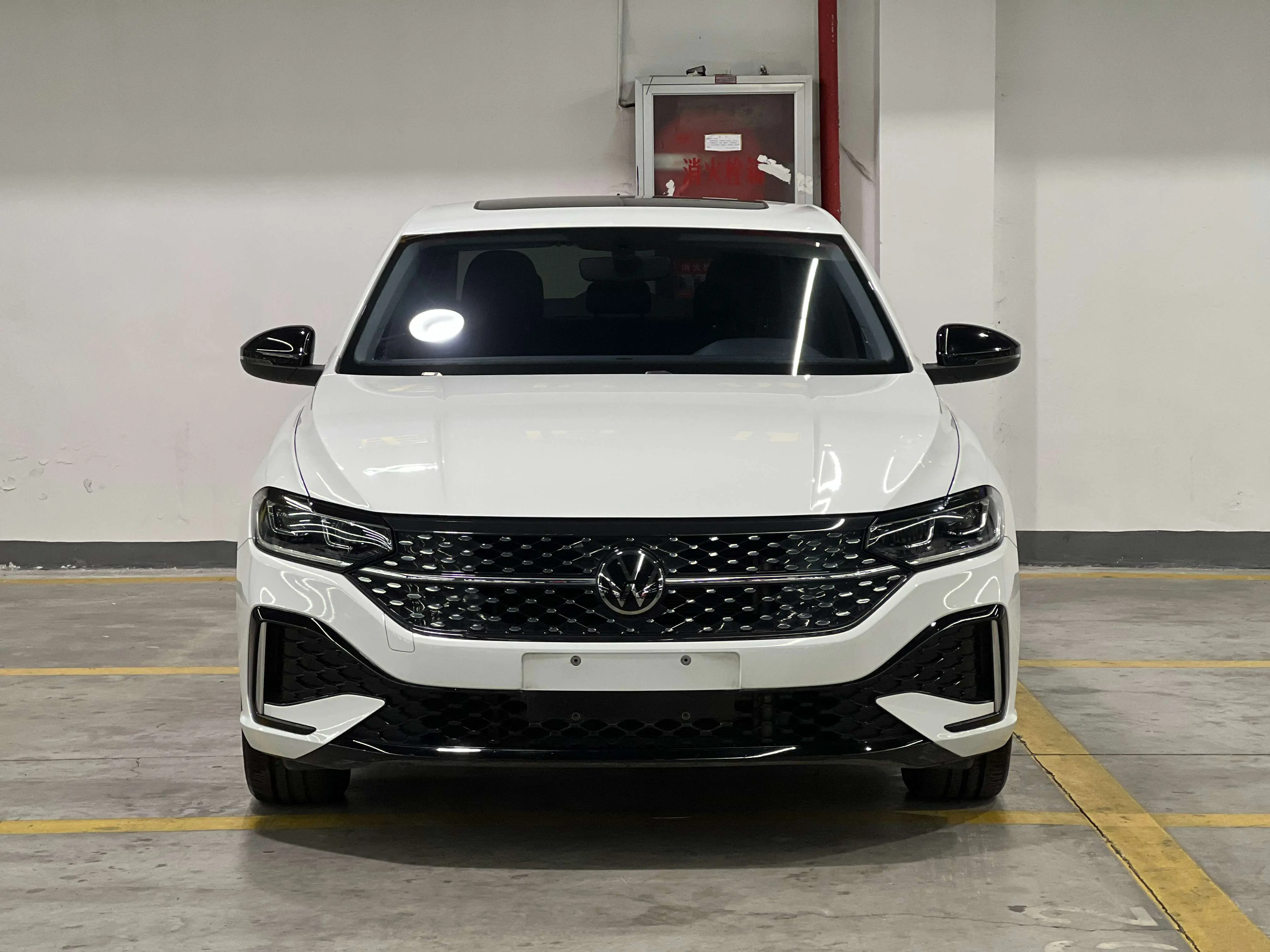 Volkswagen Lavida  из Китая