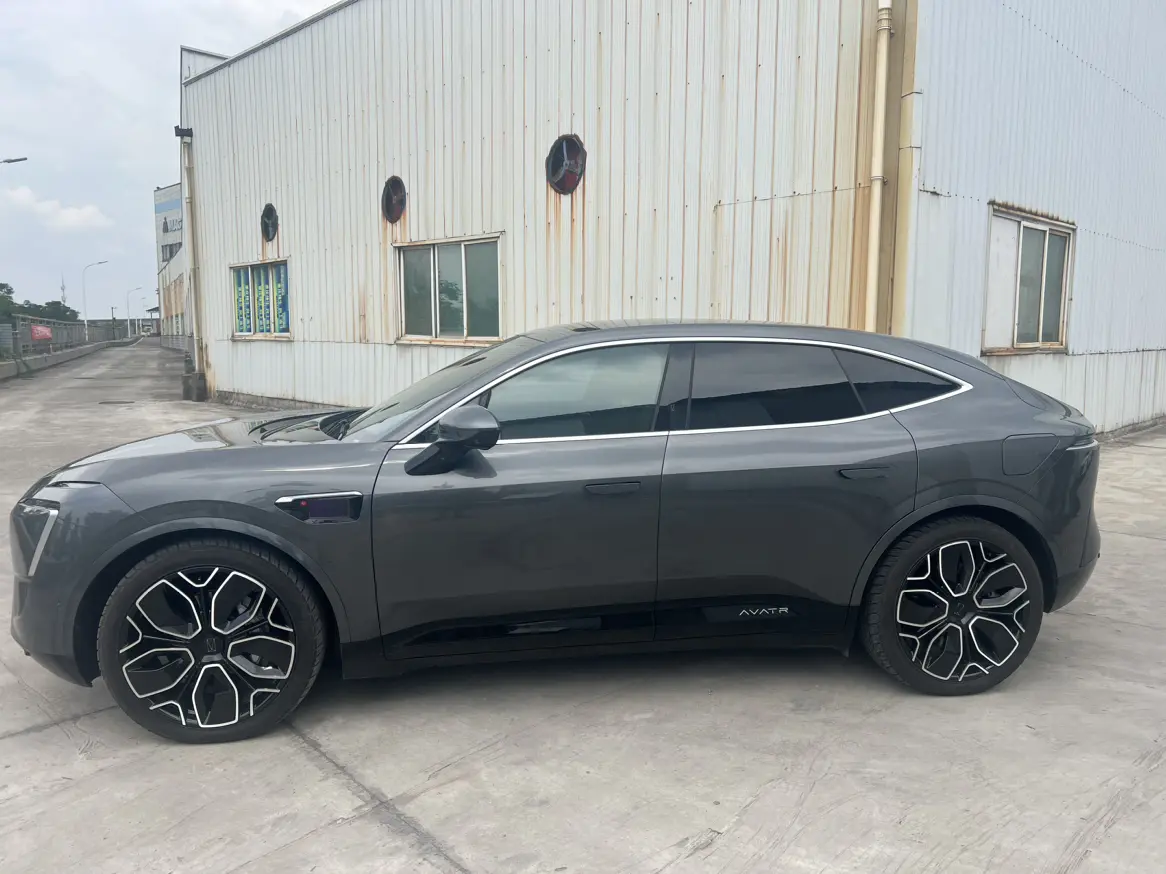 AVATR 11  из Китая