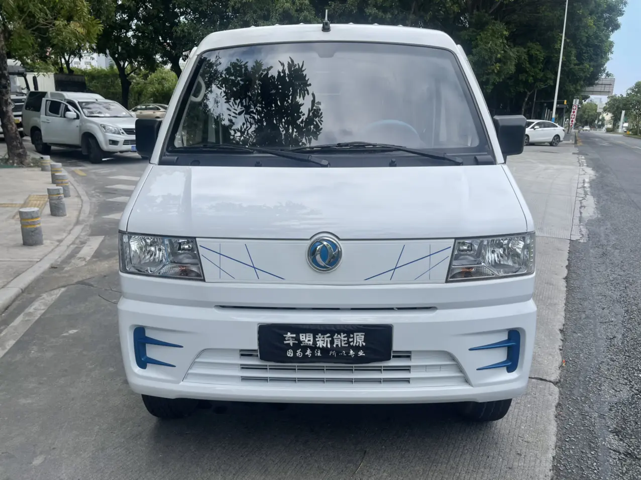 Dongfeng Xiaokang EC36Ⅱ  из Китая