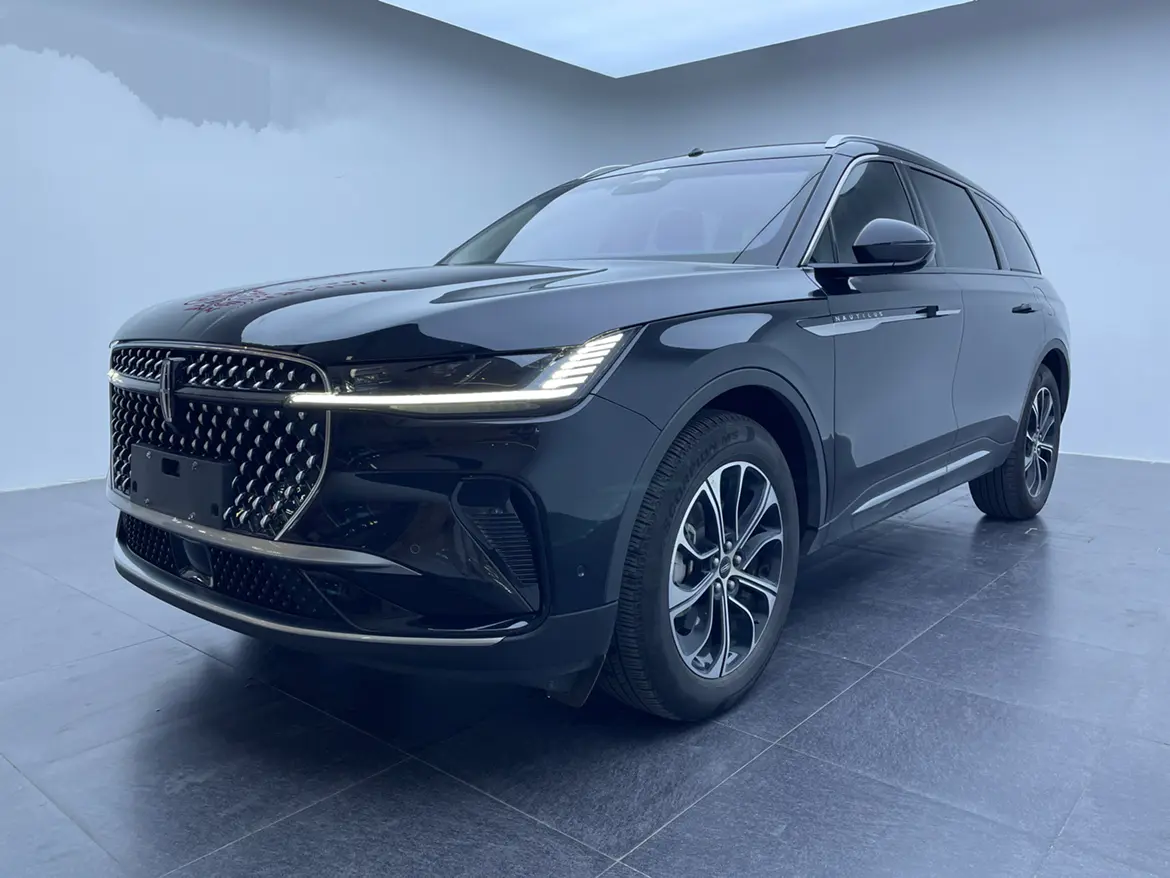 Lincoln Navigator  из Китая