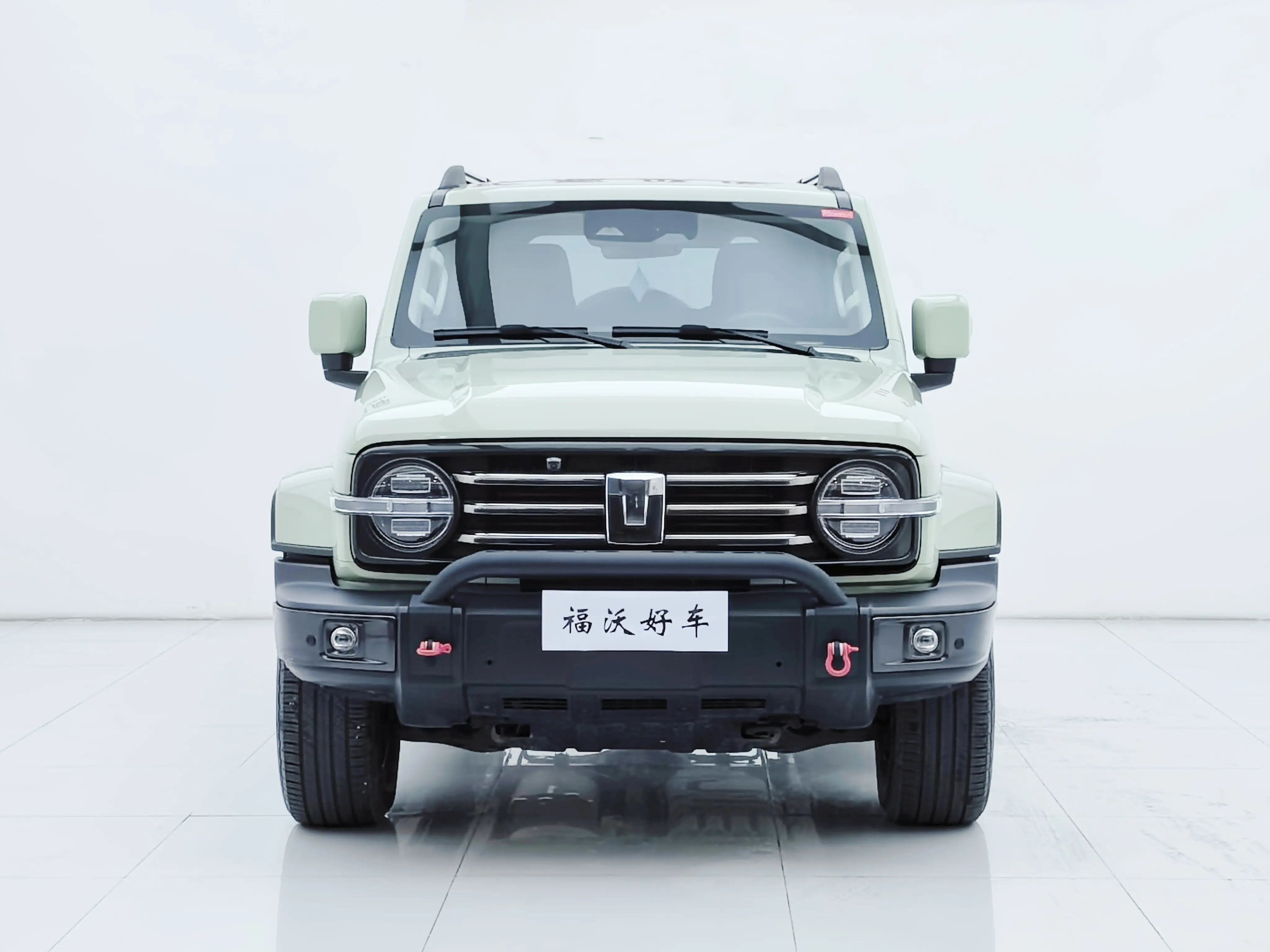 Tank 300  из Китая