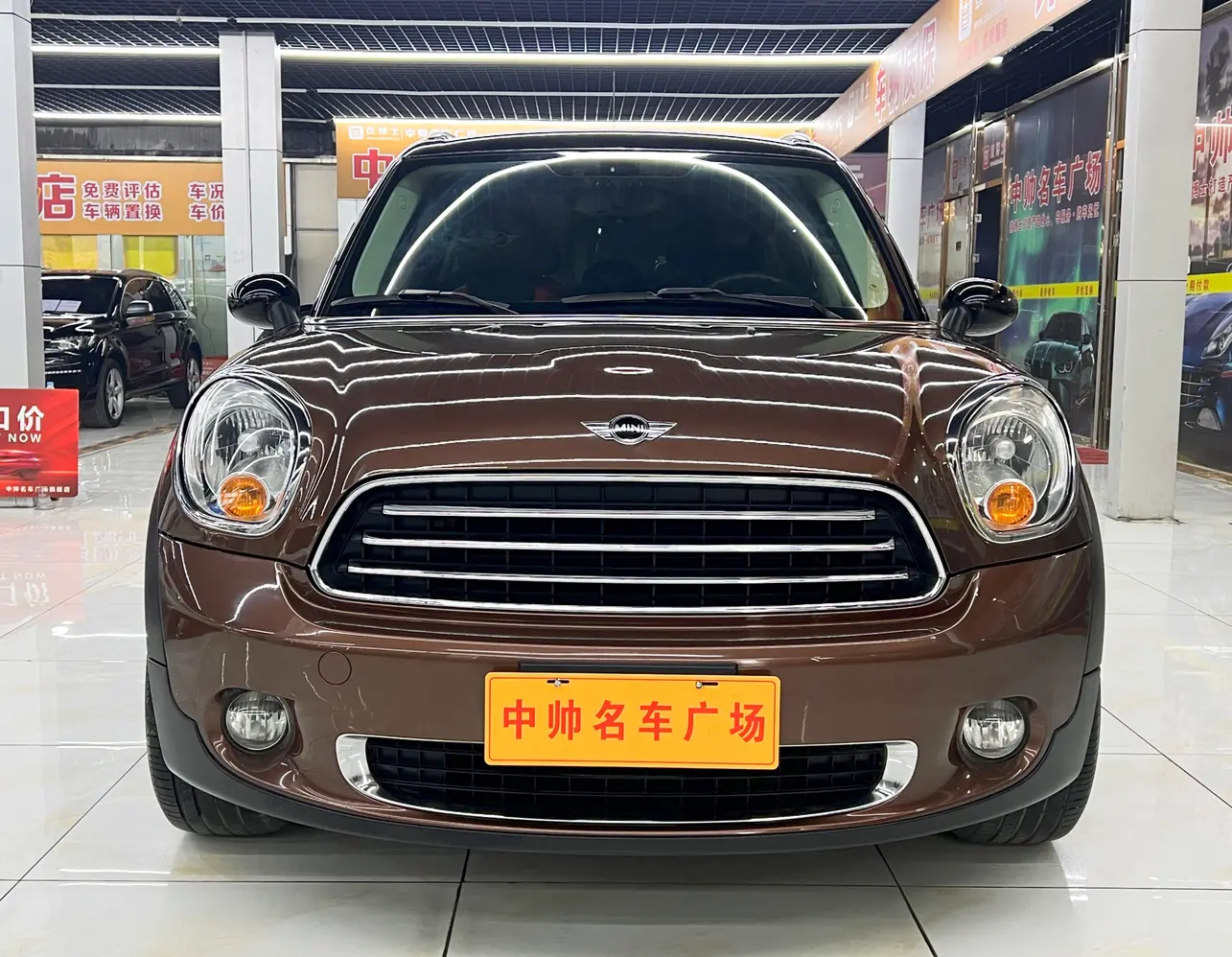 MINI COUNTRYMAN  из Китая