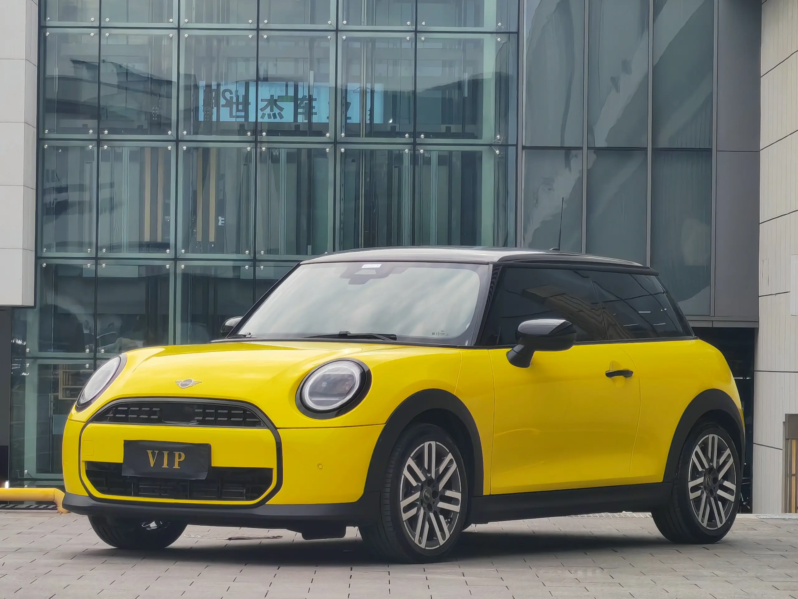 MINI MINI  из Китая