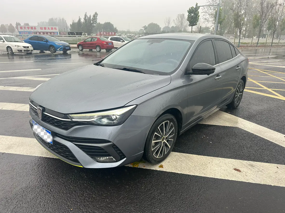 Roewe i5  из Китая
