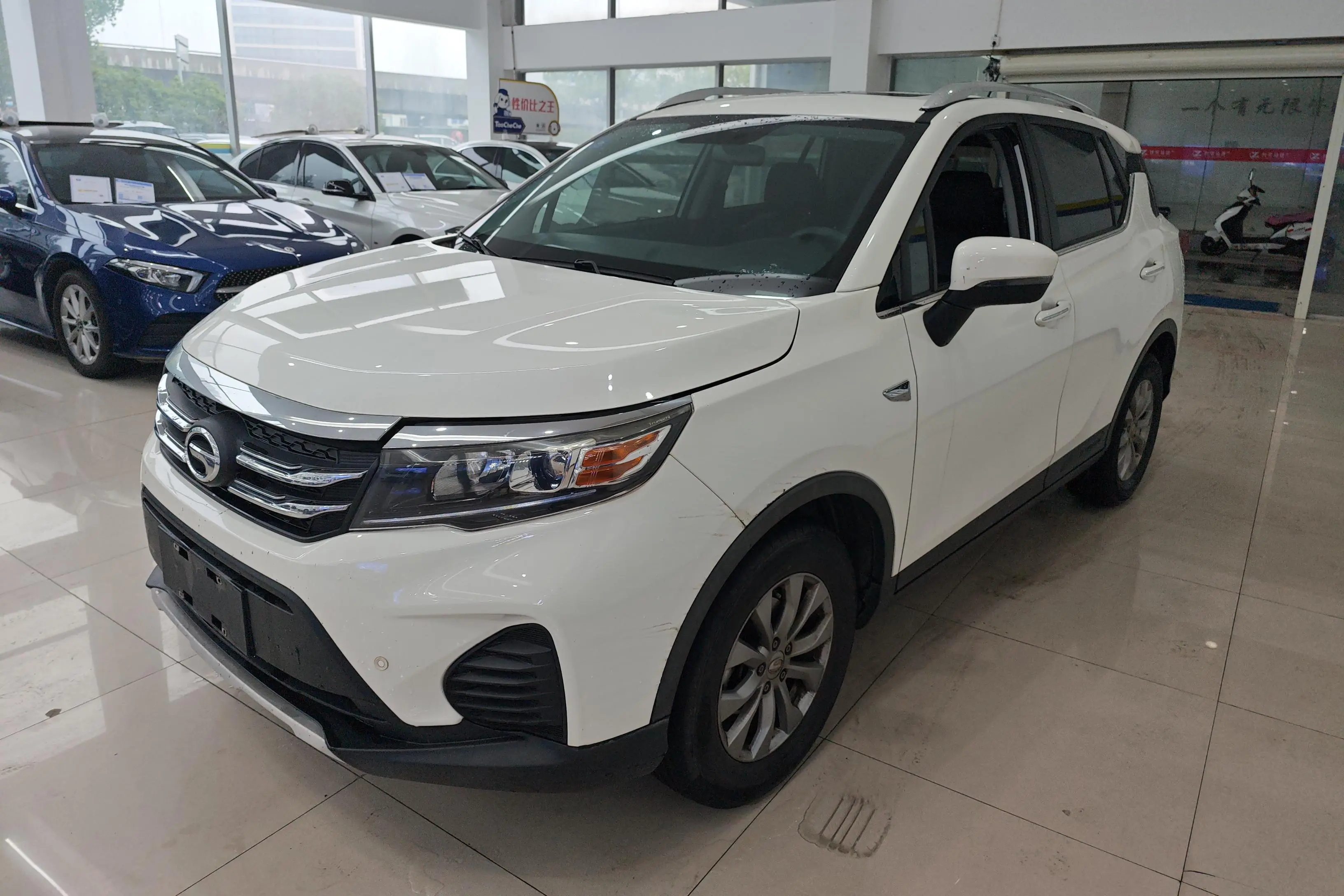 GAC Trumpchi GS3  из Китая