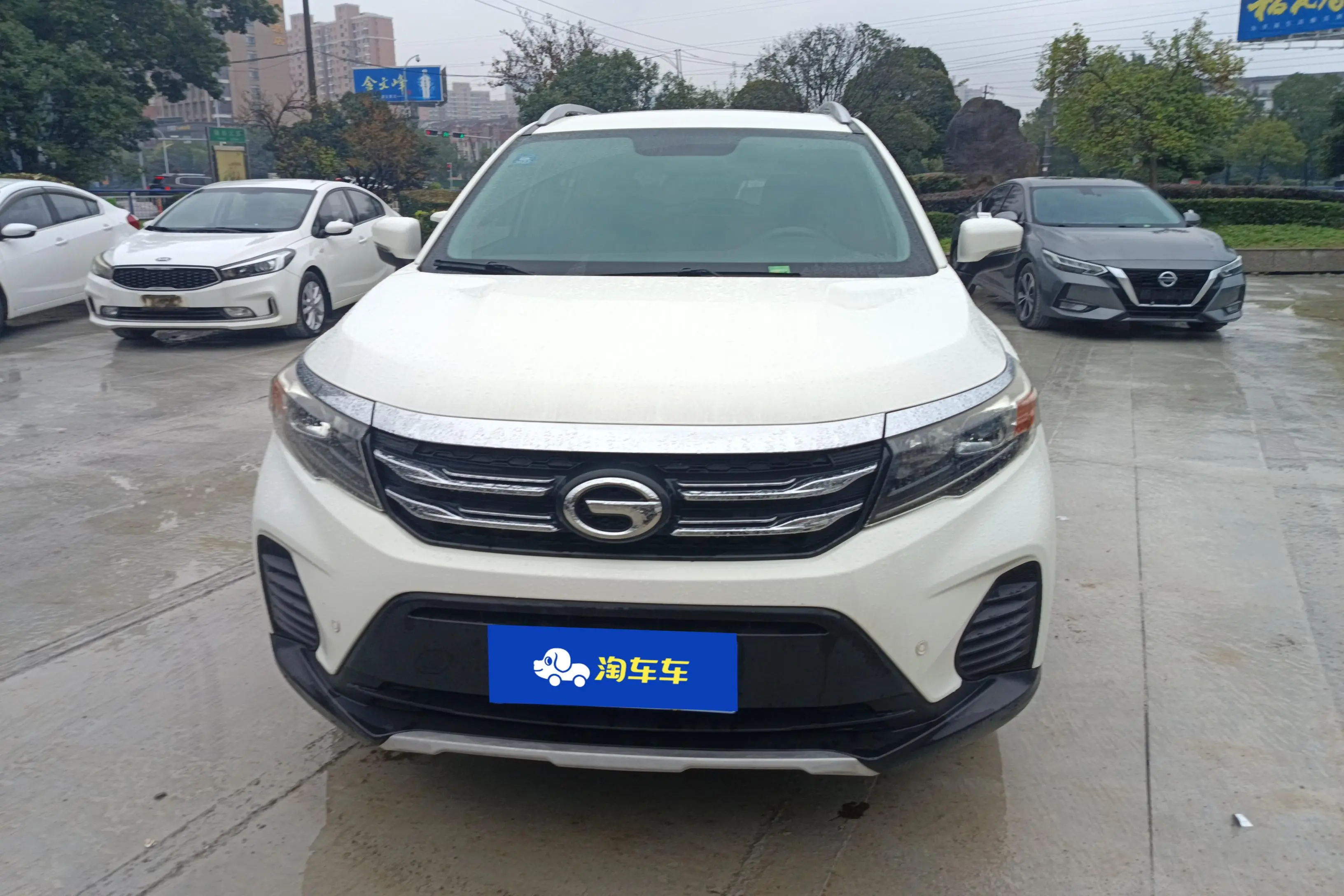 GAC Trumpchi GS3  из Китая