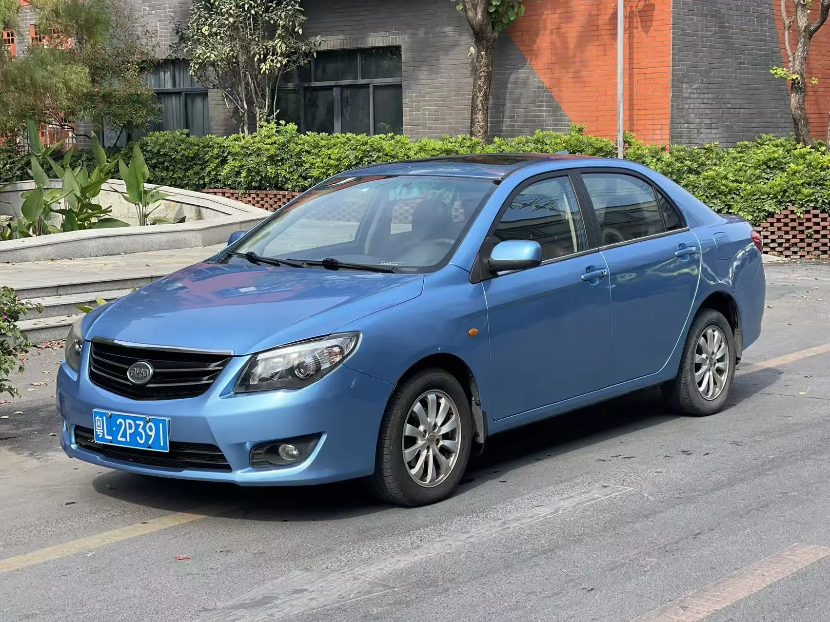 BYD L3  из Китая