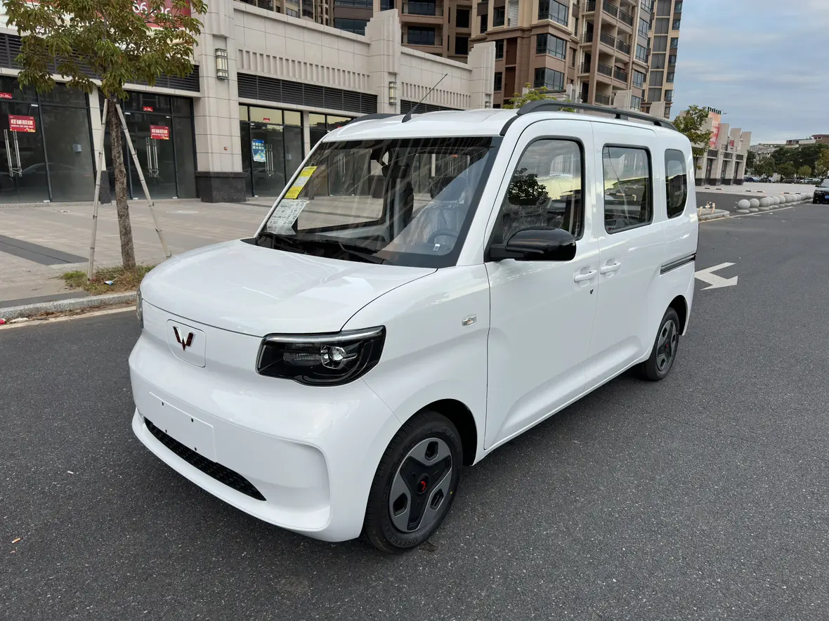 Wuling Zhiguang EV  из Китая