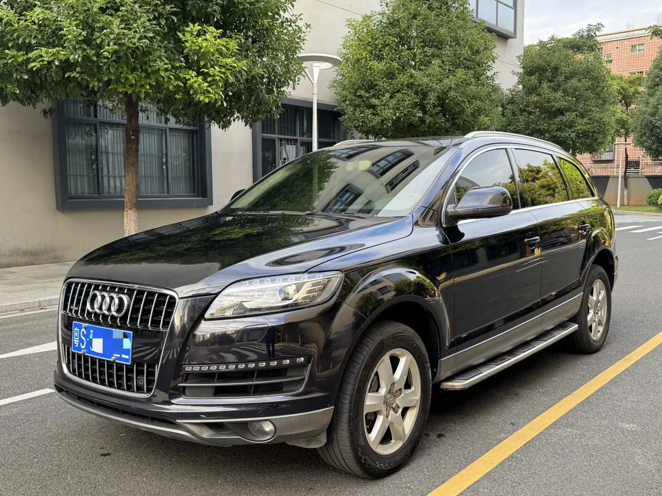 Audi Q7  из Китая