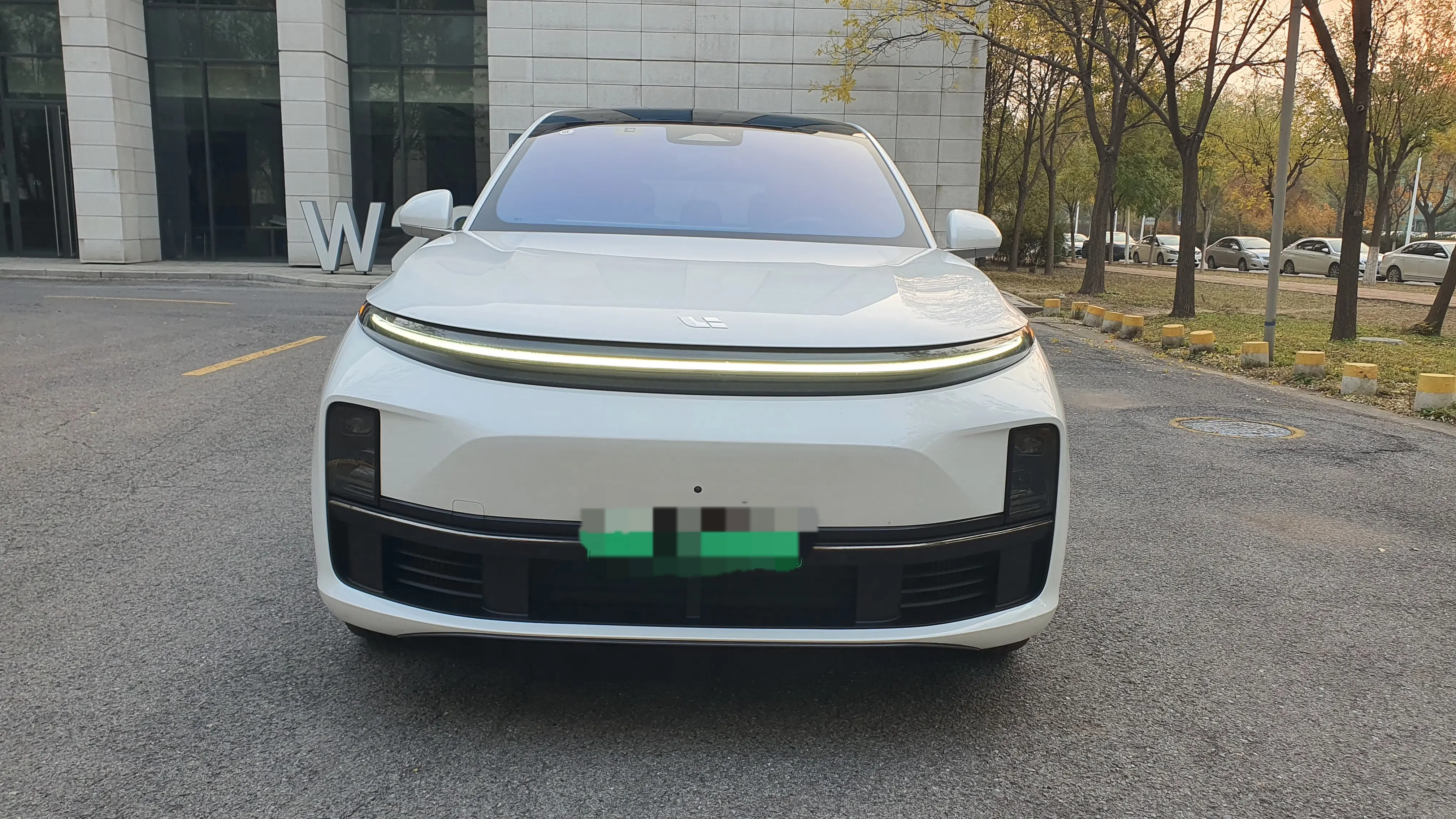 Li L7 (Ideal L7)  из Китая