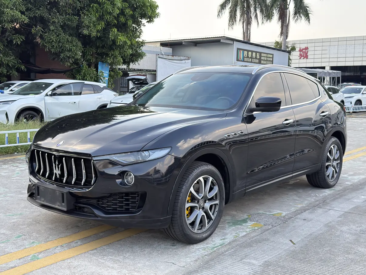 Maserati Levante  из Китая