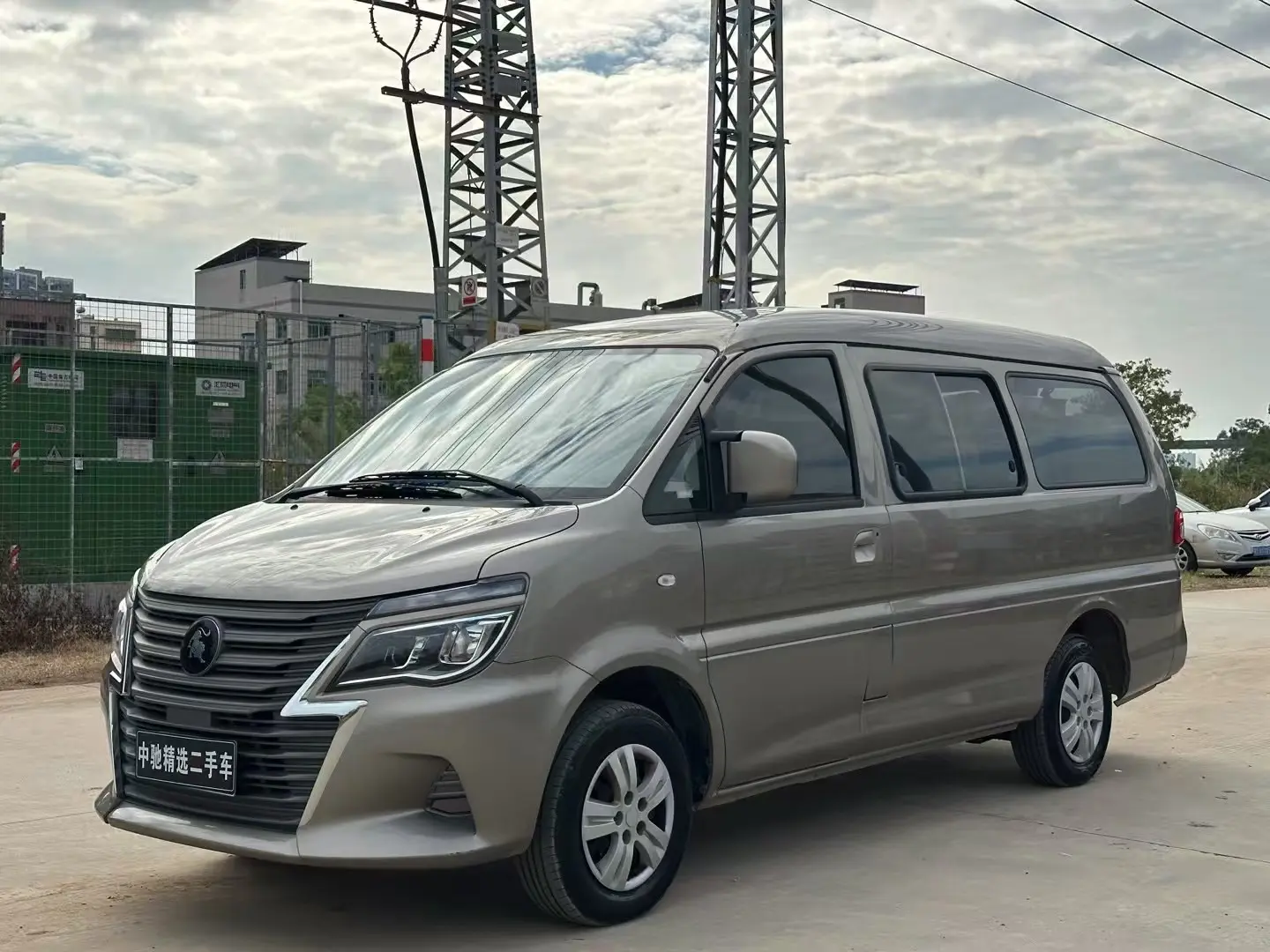 Forthing Lingzhi  из Китая