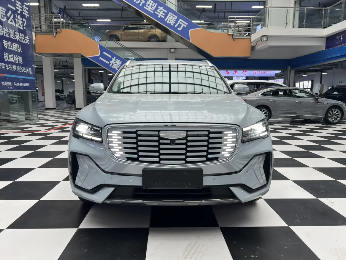 Geely Monjaro (Xingyue L)  из Китая