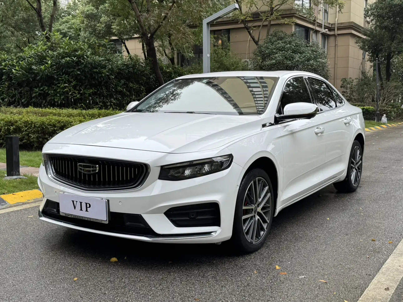 Geely Xing Rui  из Китая