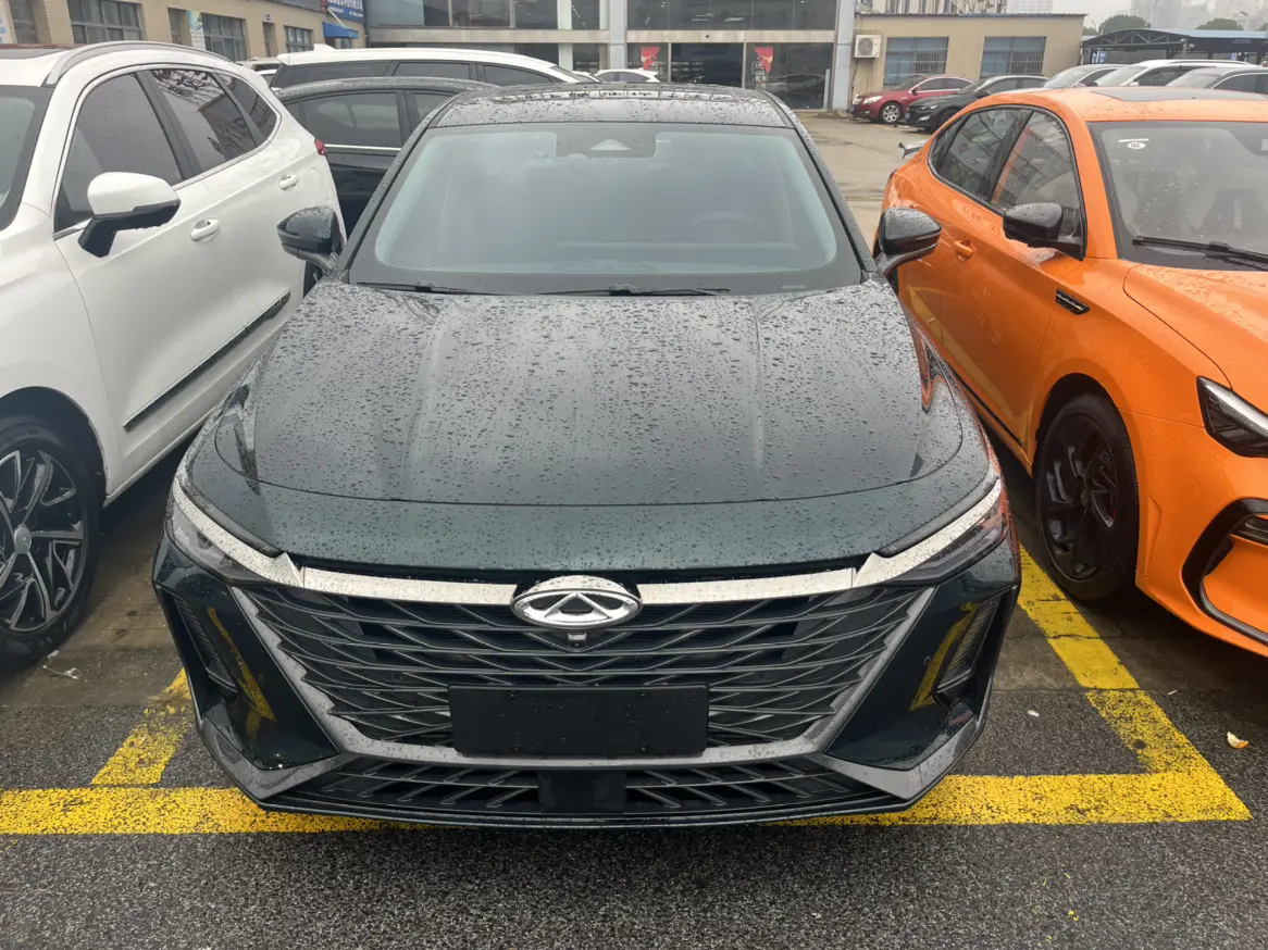 Chery Arrizo 8  из Китая