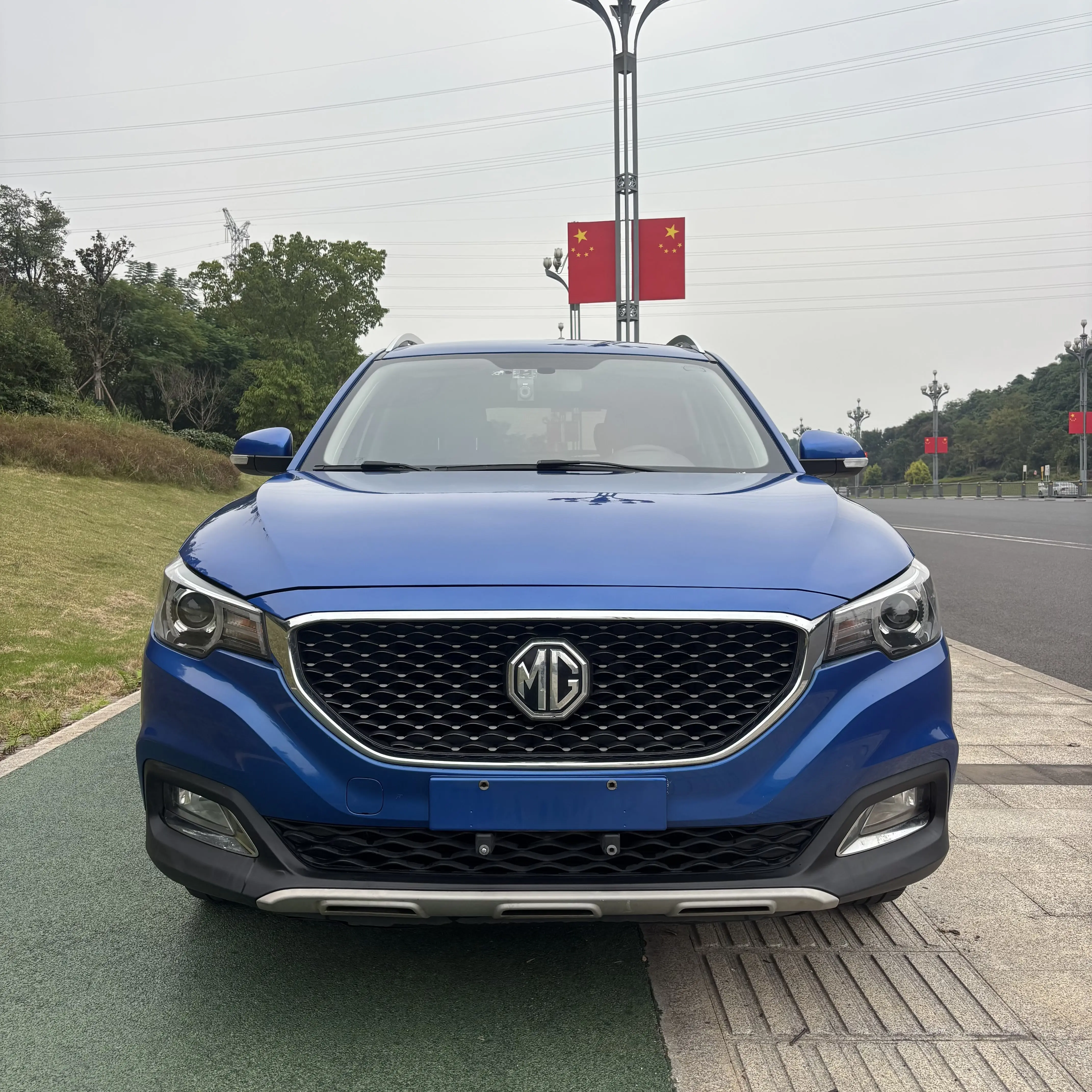 MG ZS  из Китая