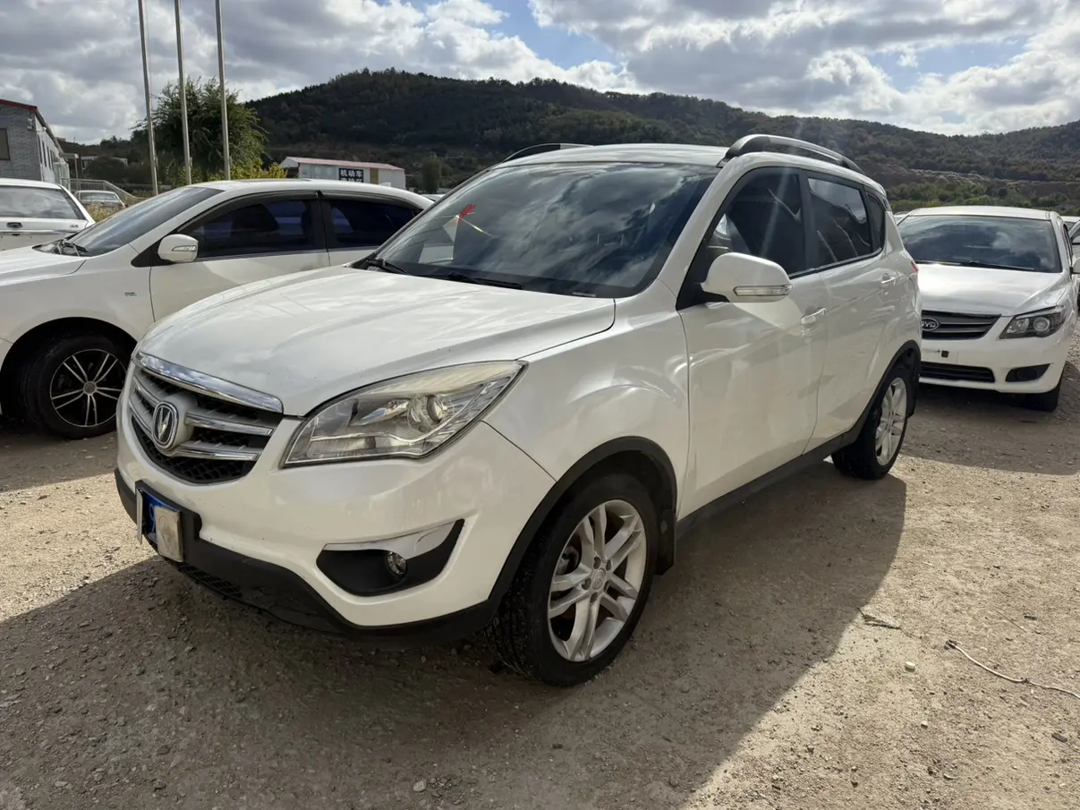 Changan CS35  из Китая