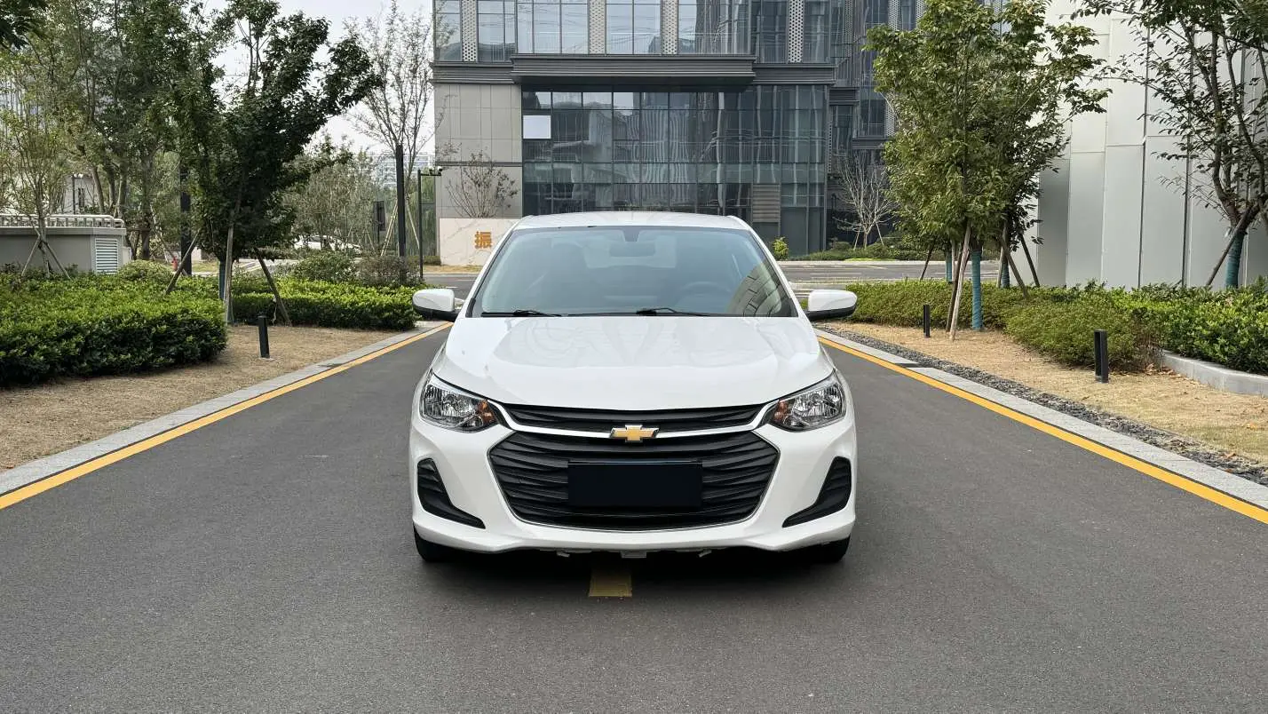Chevrolet Onix (Kovoz)  из Китая