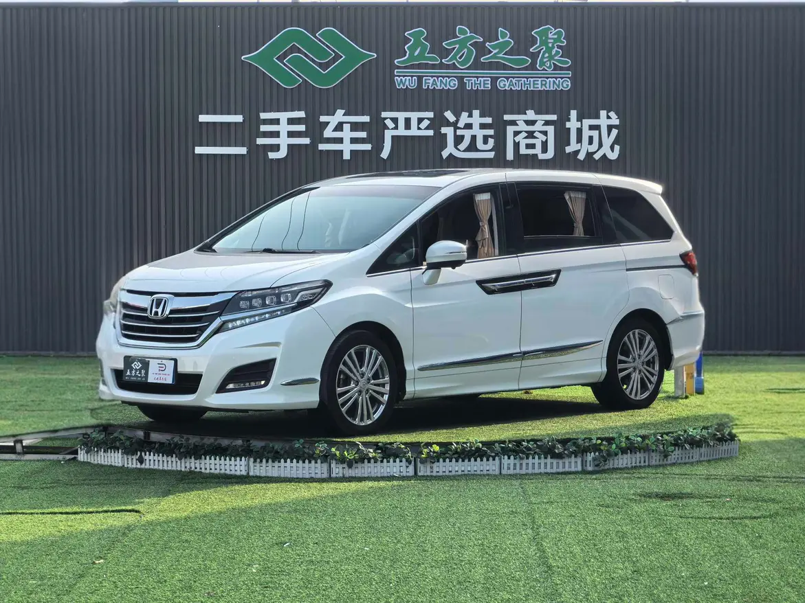 Honda Elysion (Alison)  из Китая