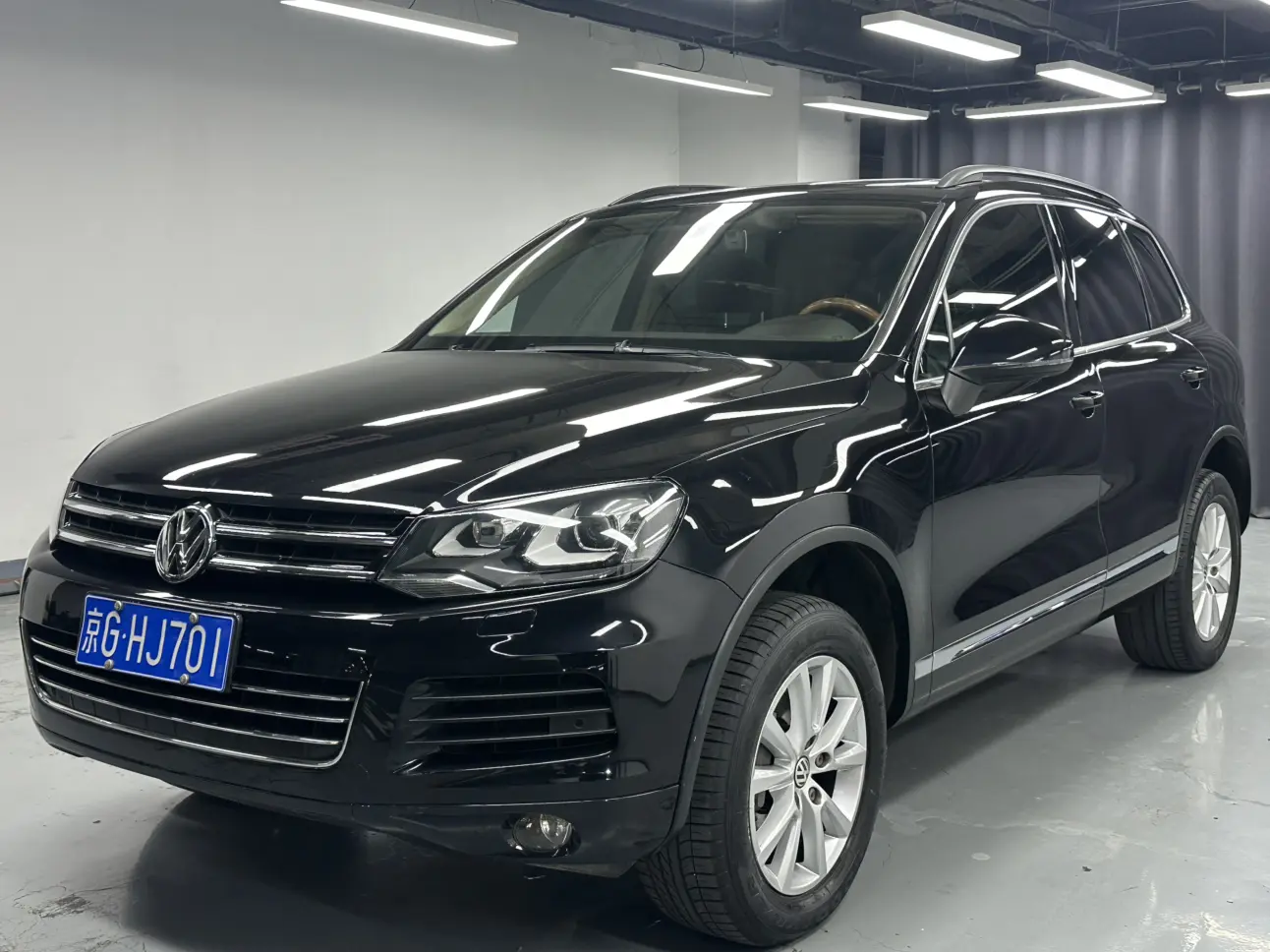Volkswagen Touareg  из Китая