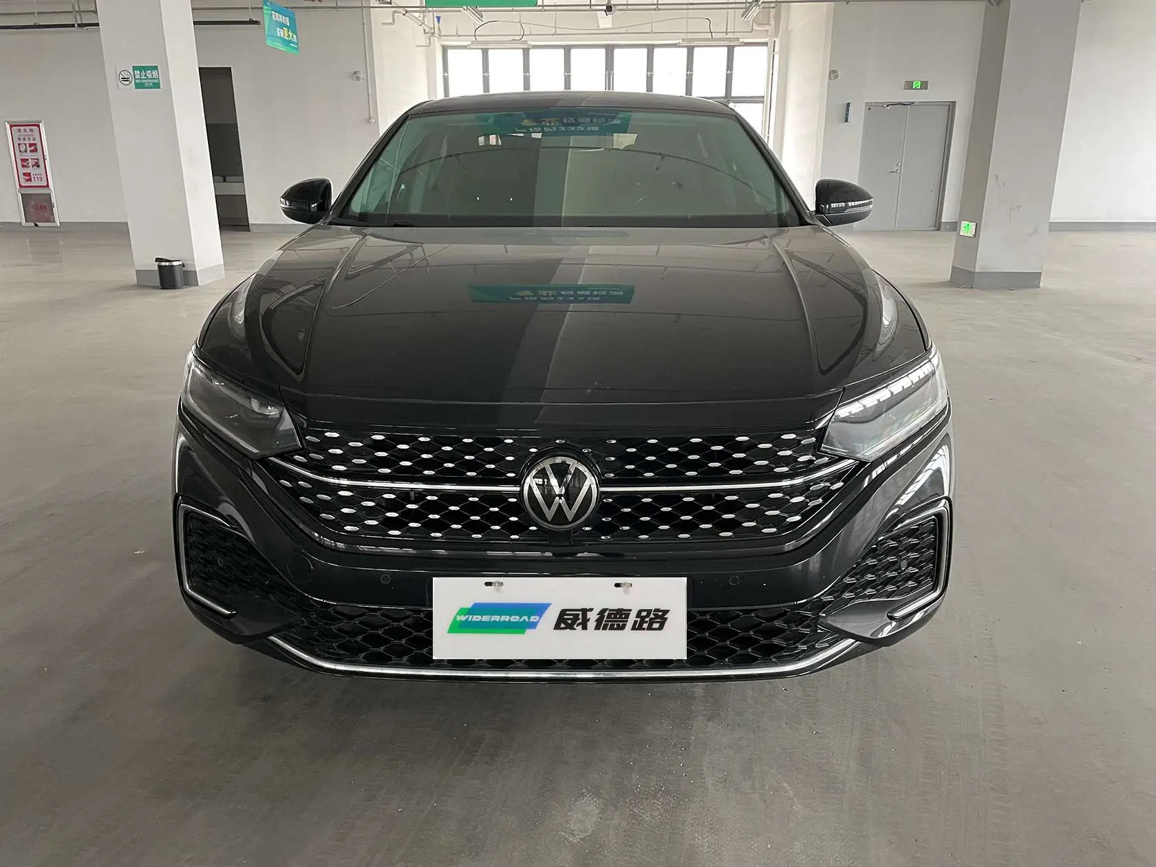 Volkswagen Passat  из Китая