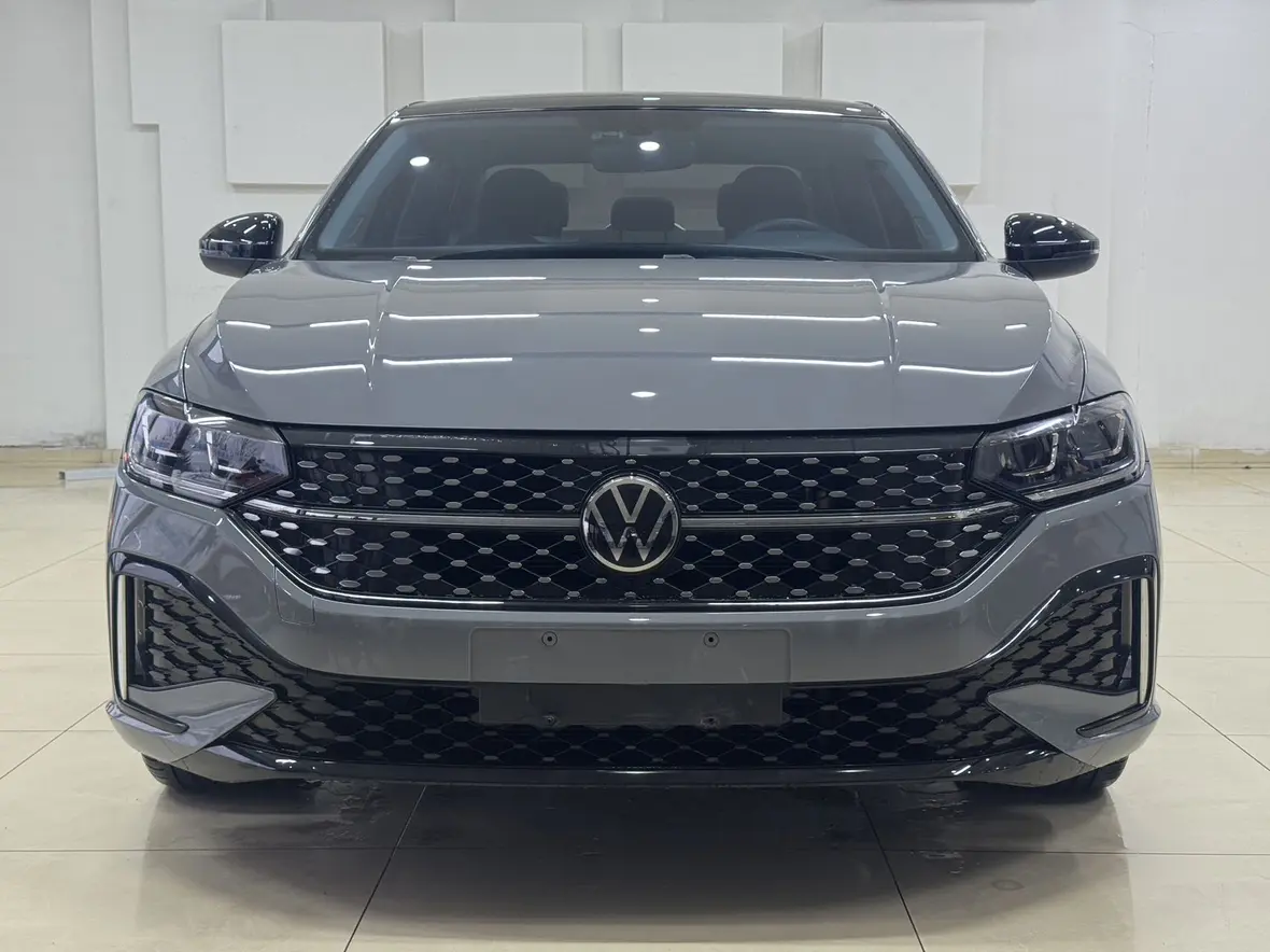 Volkswagen Lavida  из Китая