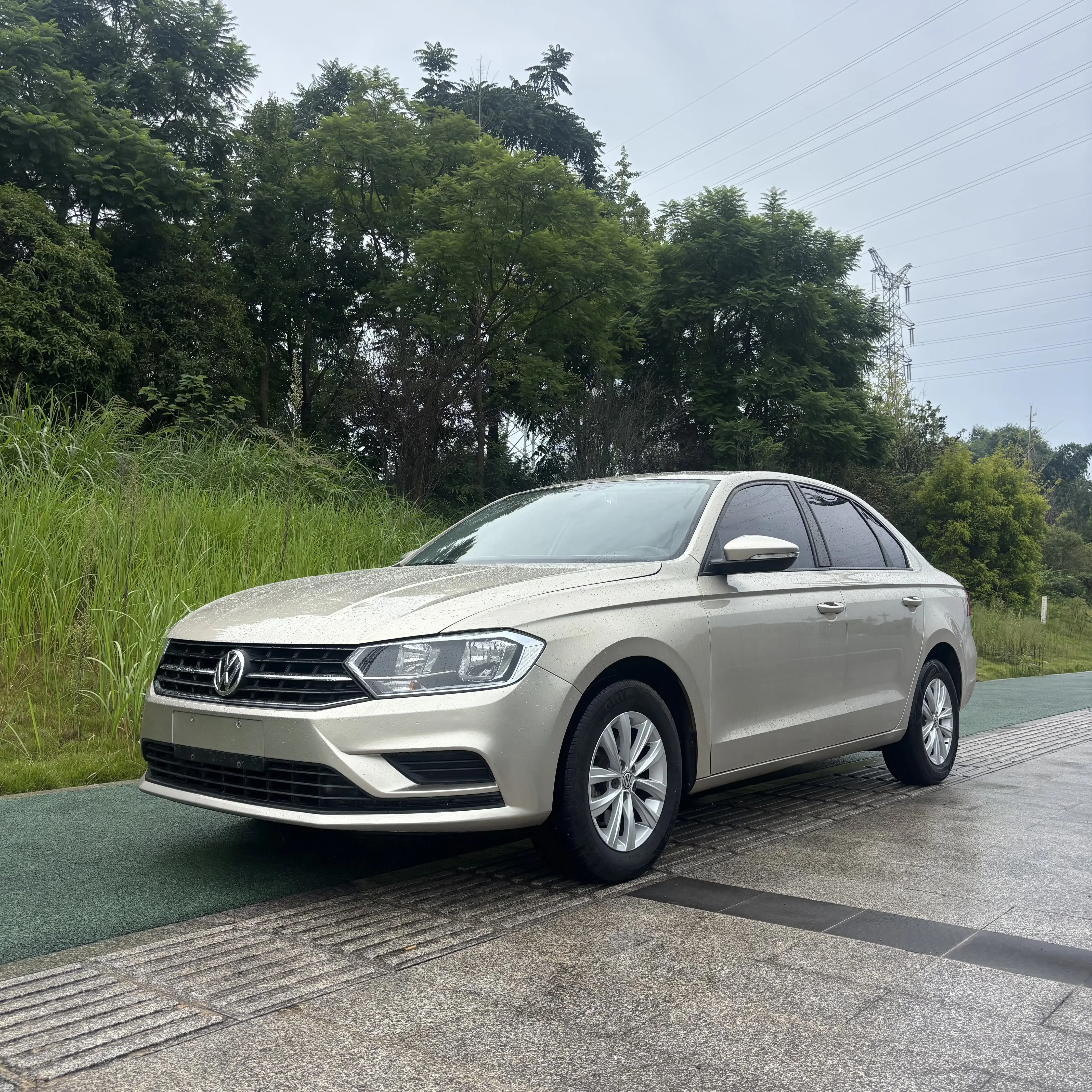 Volkswagen Bora  из Китая