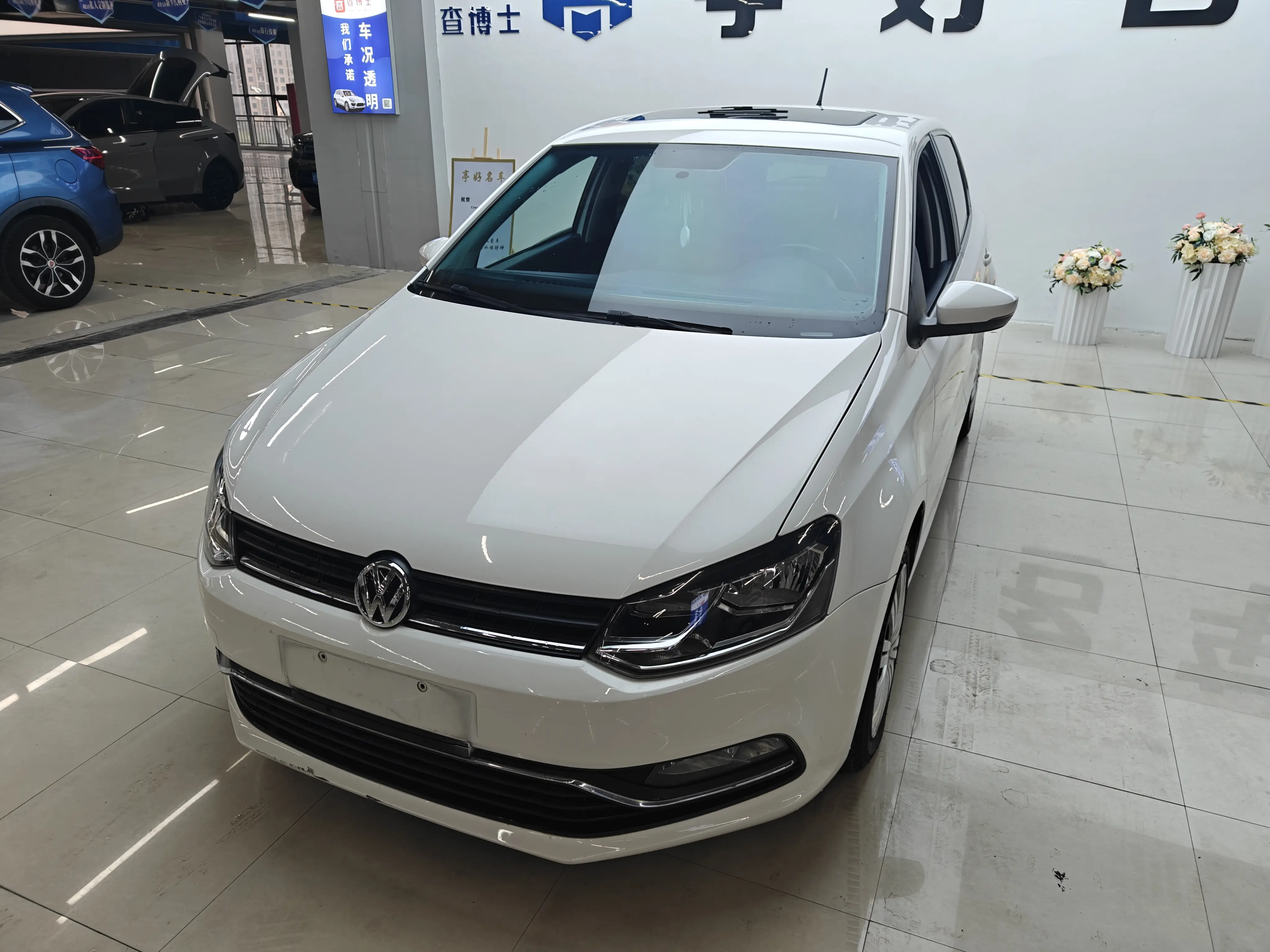 Volkswagen Polo  из Китая