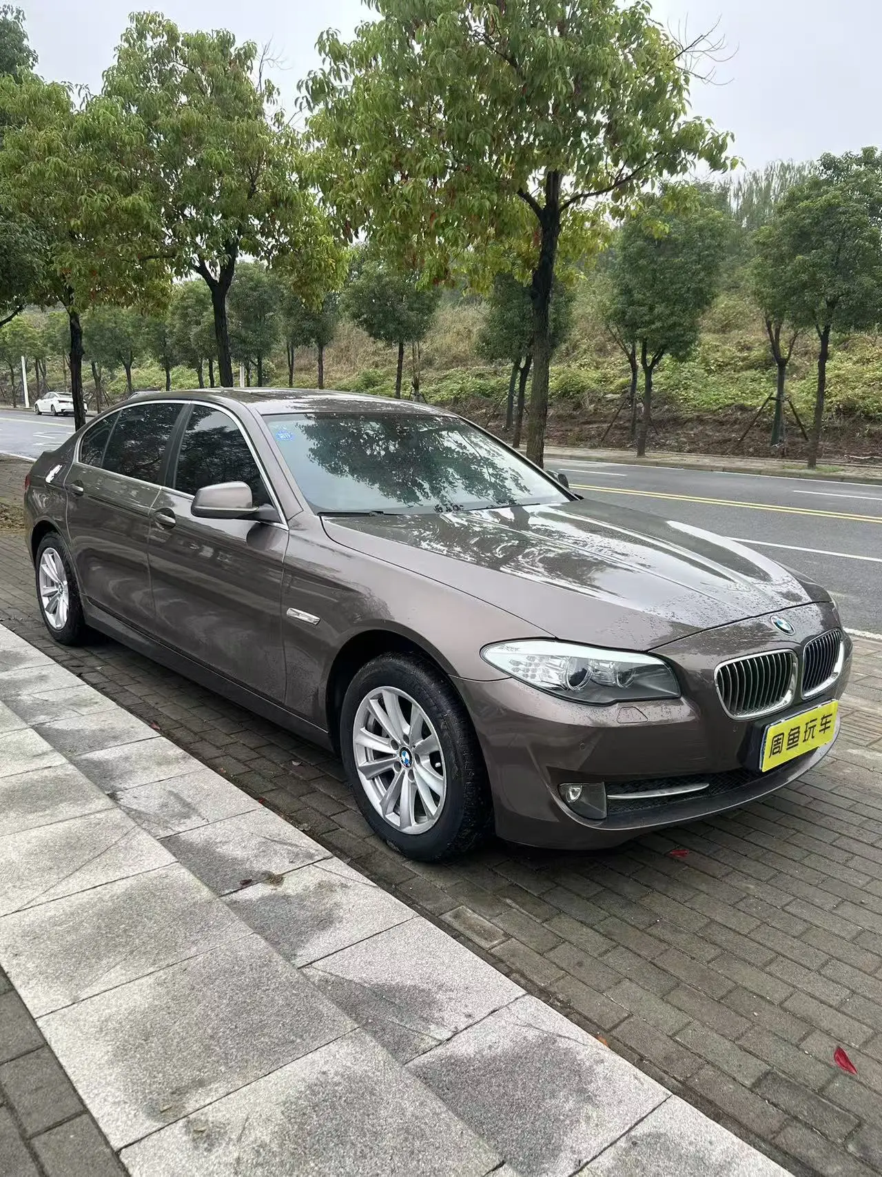 BMW 5 Series  из Китая
