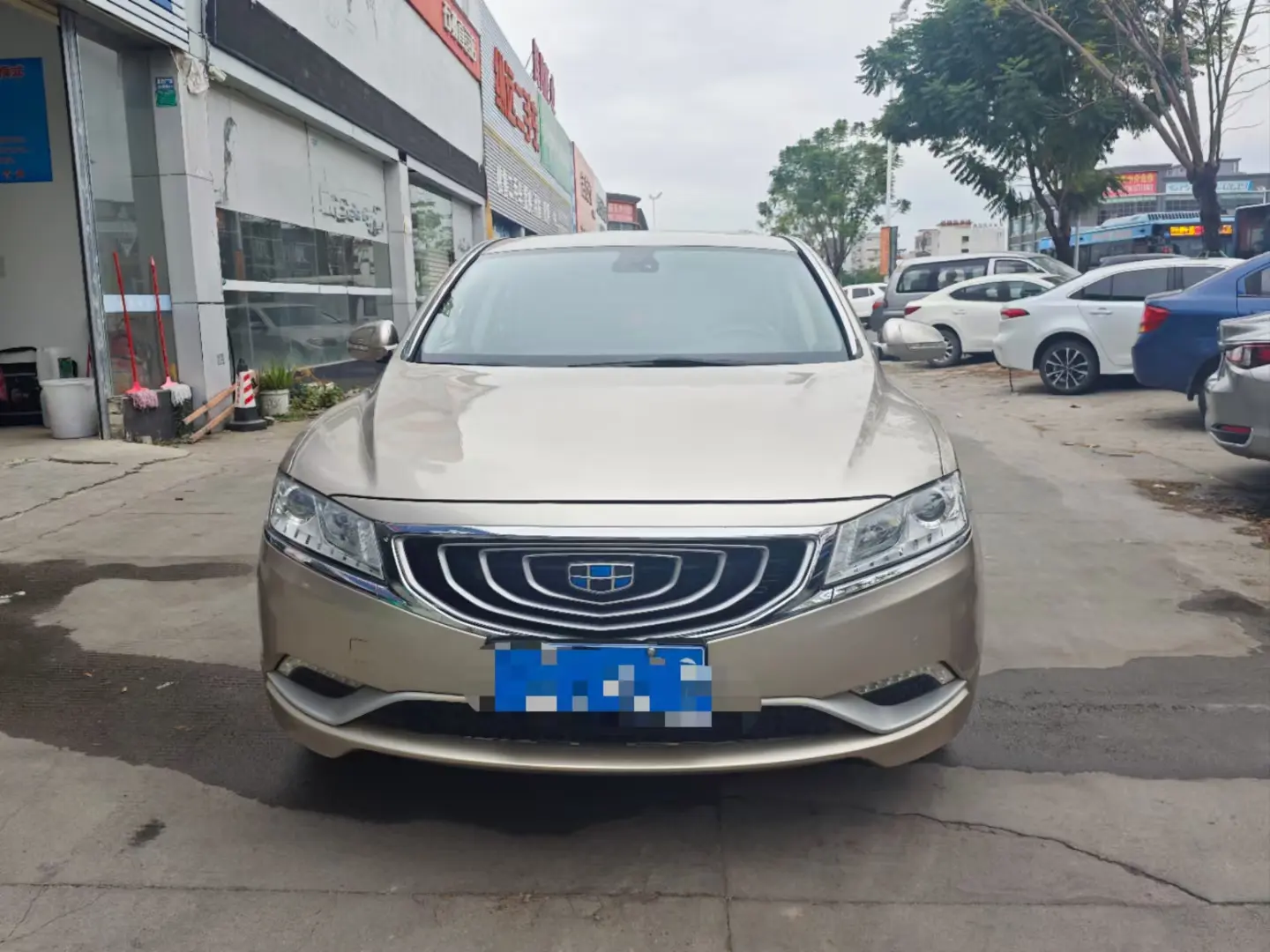 Geely Borui  из Китая