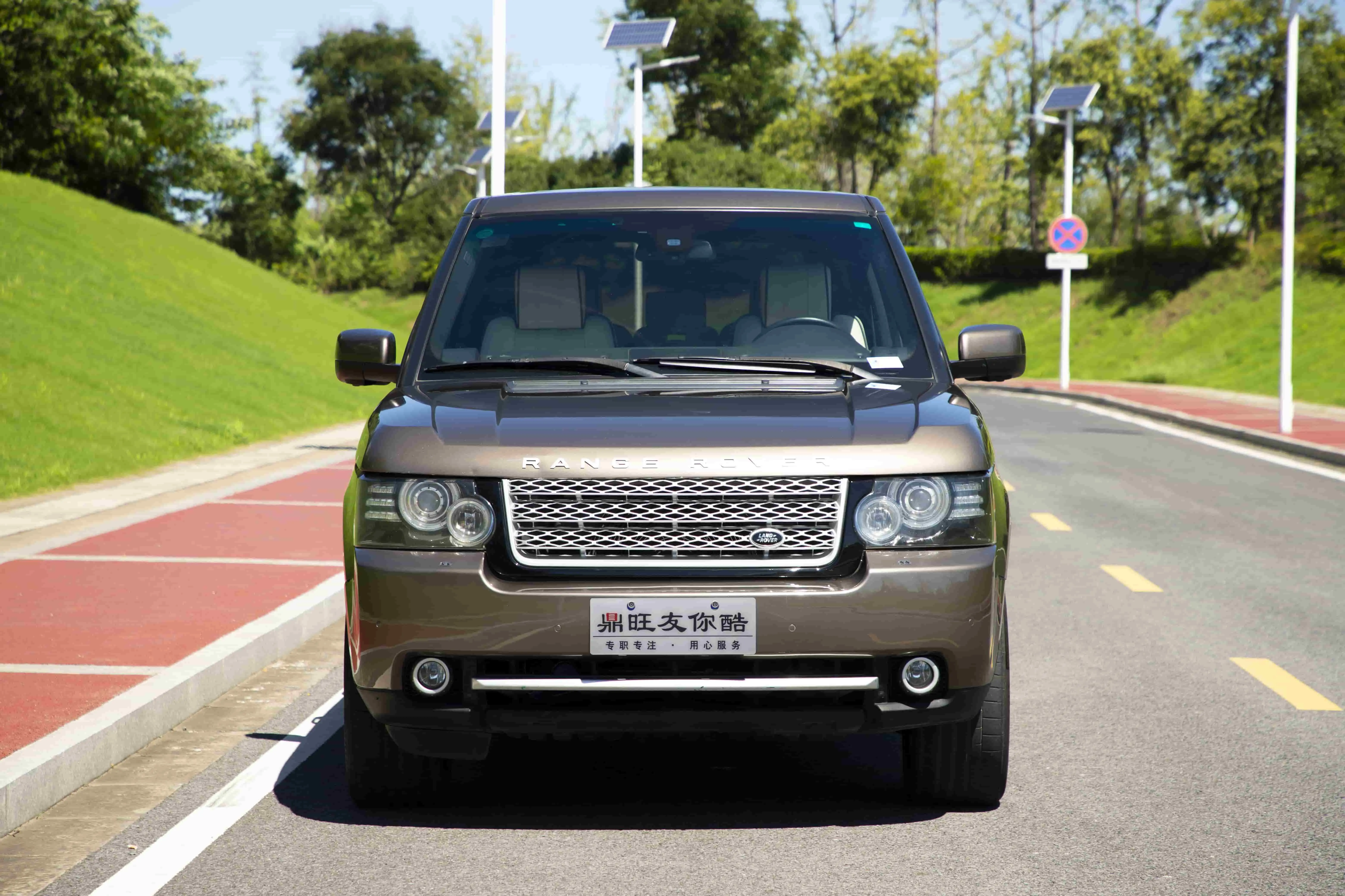 Land Rover Range rover  из Китая