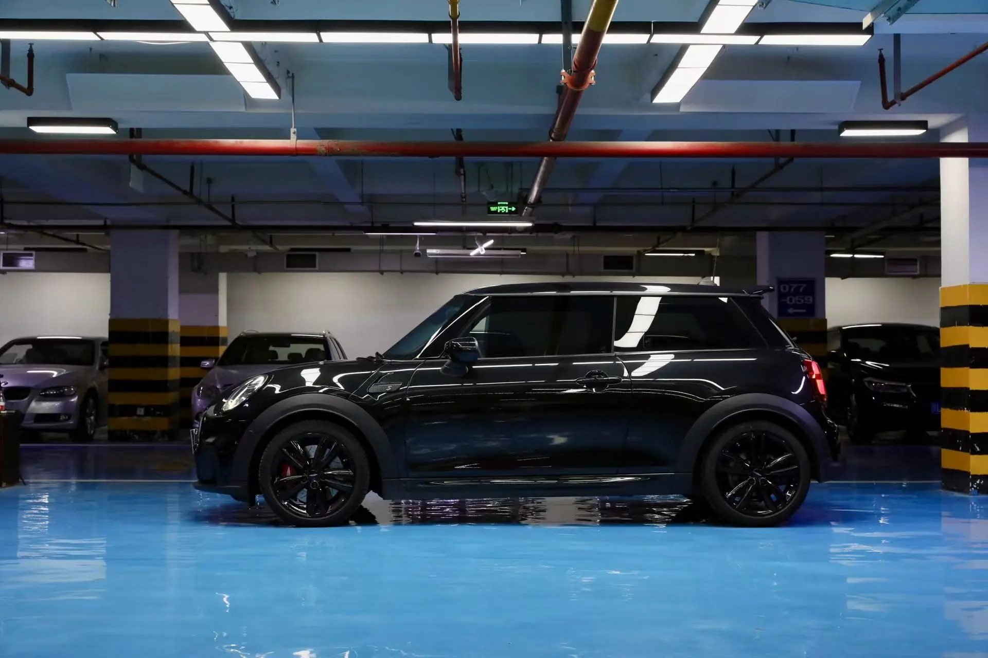 MINI 