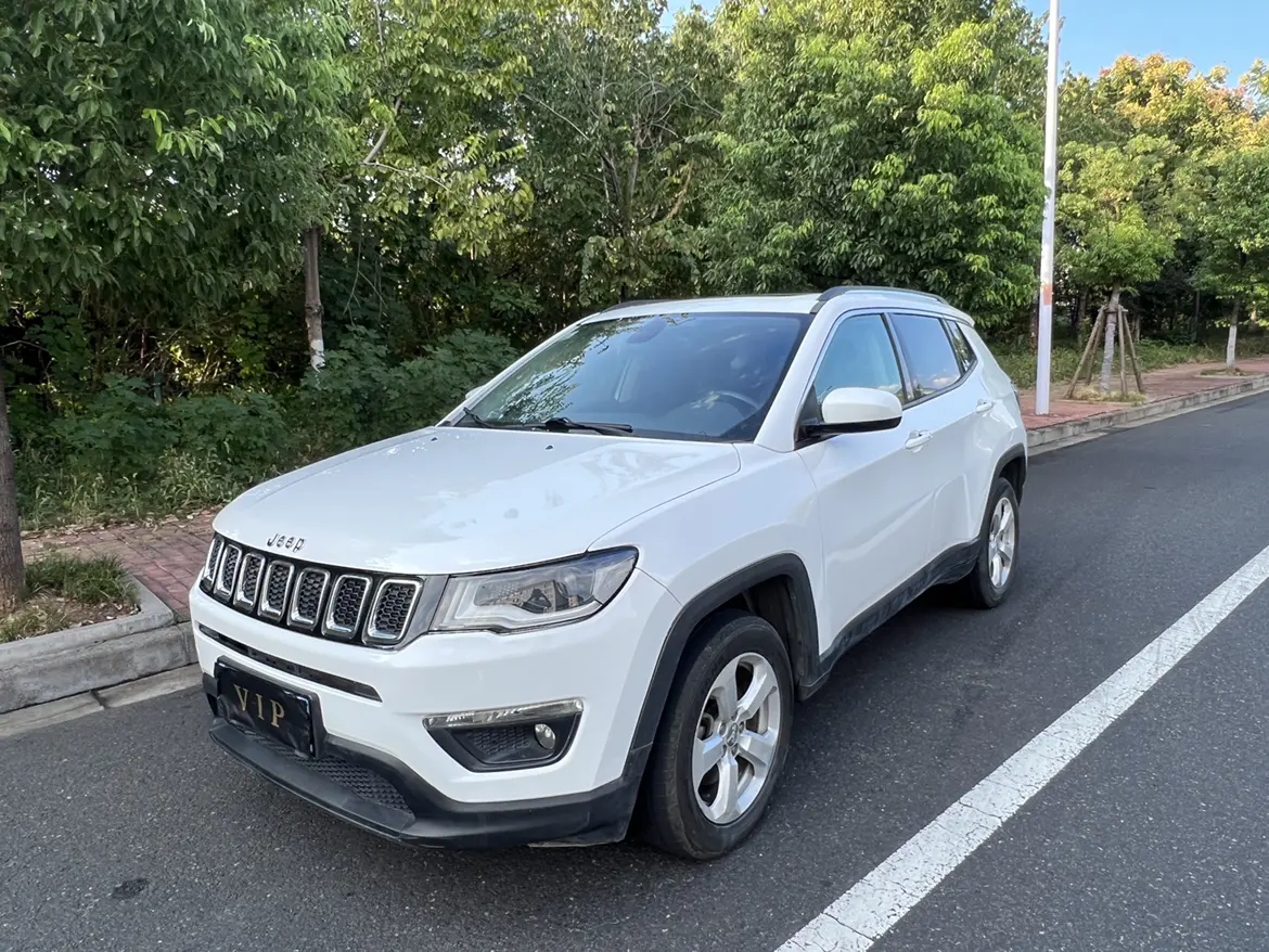 Jeep Guide to  из Китая