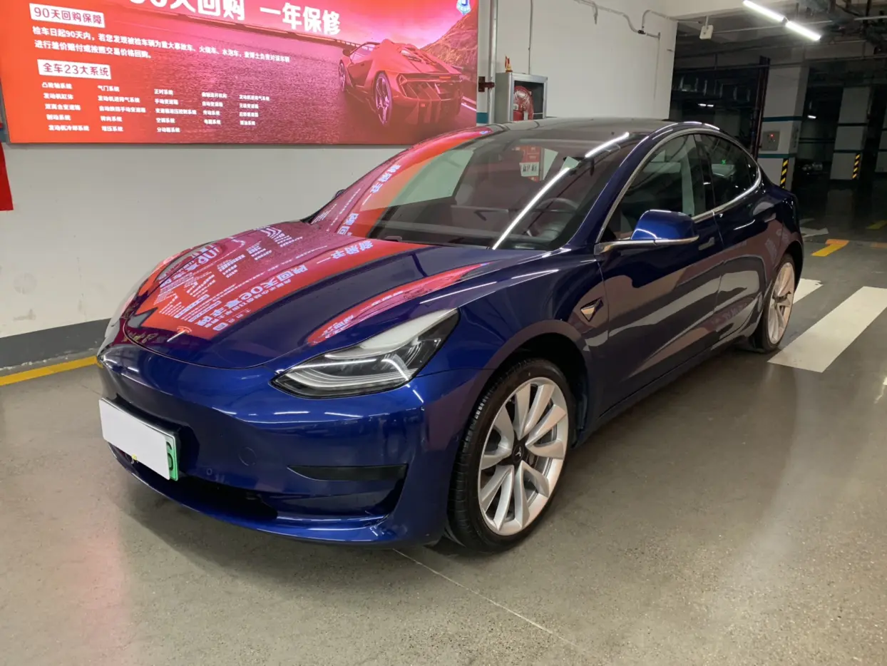 Tesla Model 3  из Китая