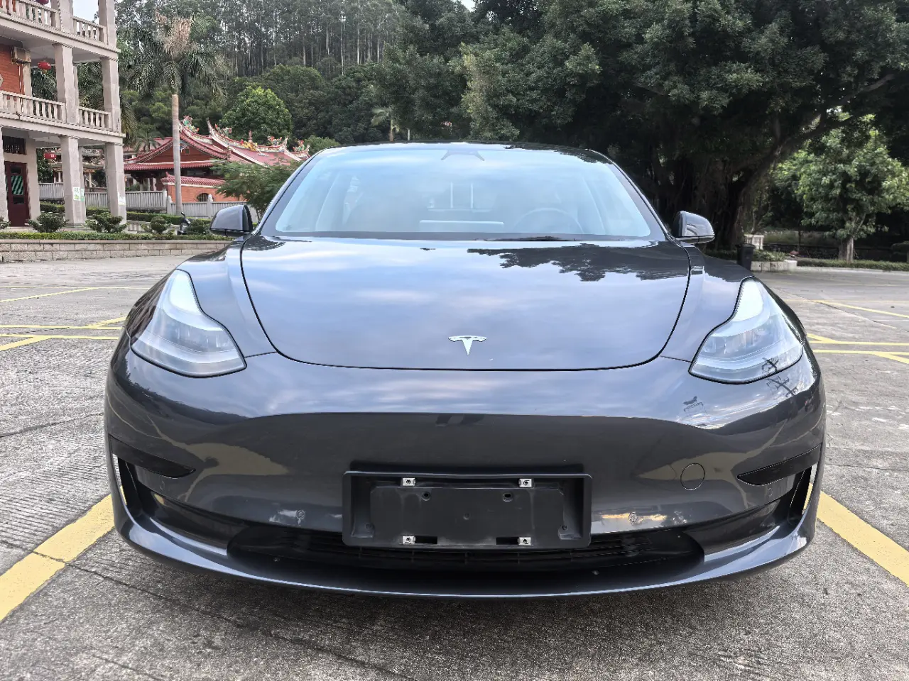 Tesla Model 3  из Китая